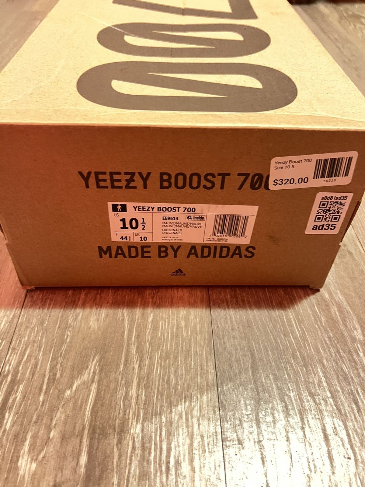 Yeezy Yeezy 700 Size US 10.5 / EU 43-44 - 8 Thumbnail