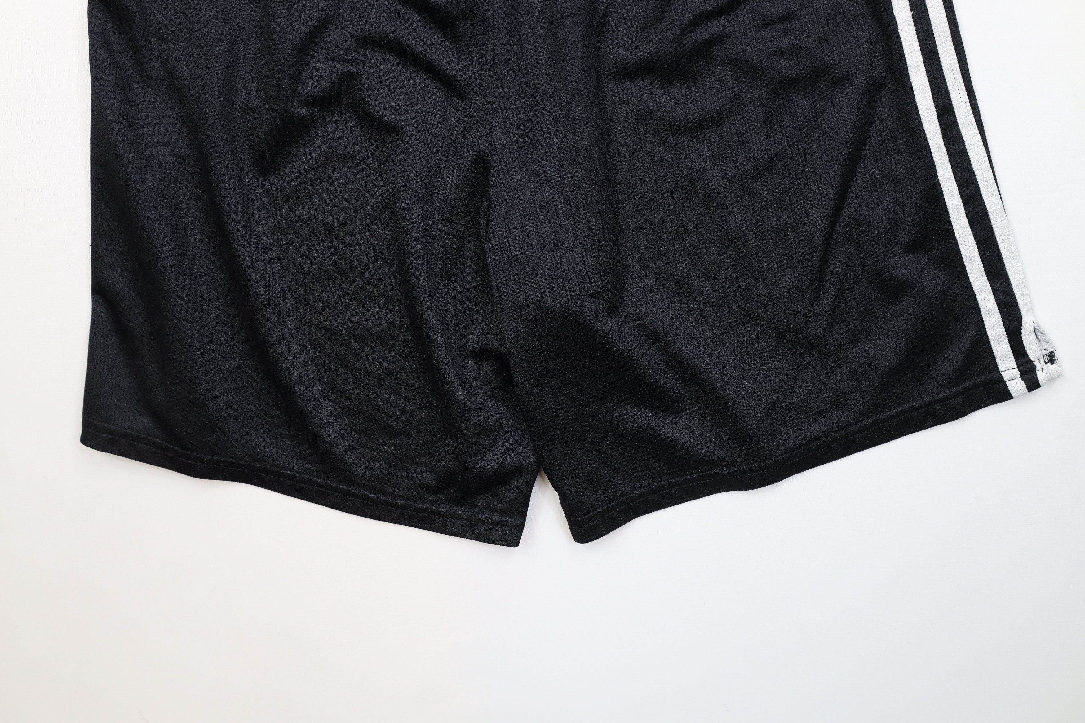 Adidas Vintage Y2K Adidas Striped Mesh Above Knee Shorts Black Size US 34 / EU 50 - 13 Thumbnail
