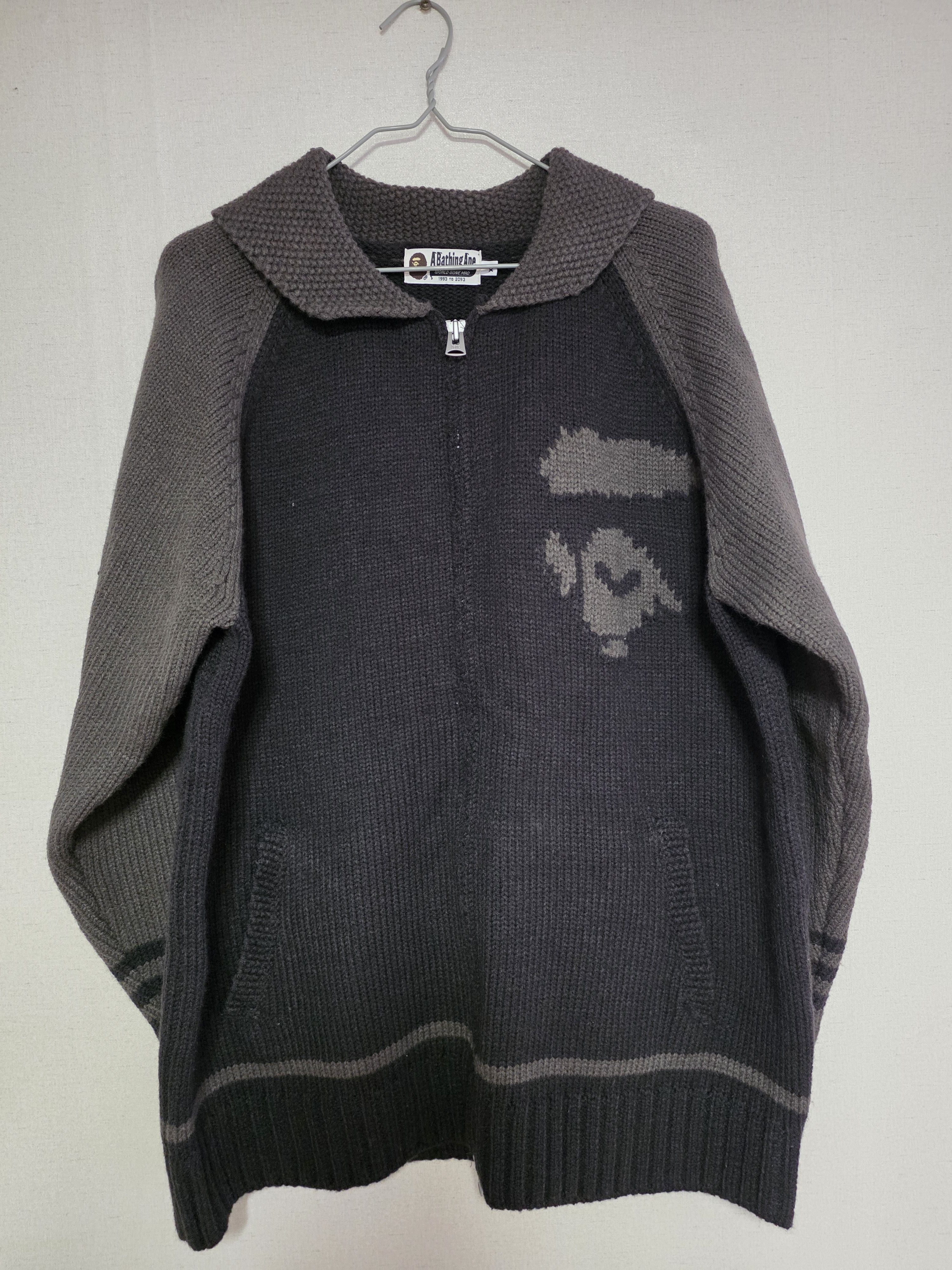 Bape BAPE 23FW Big Ape Head Cowichan Knit Sweater (Gray) Near New Size US XL / EU 56 / 4 - 1 Thumbnail