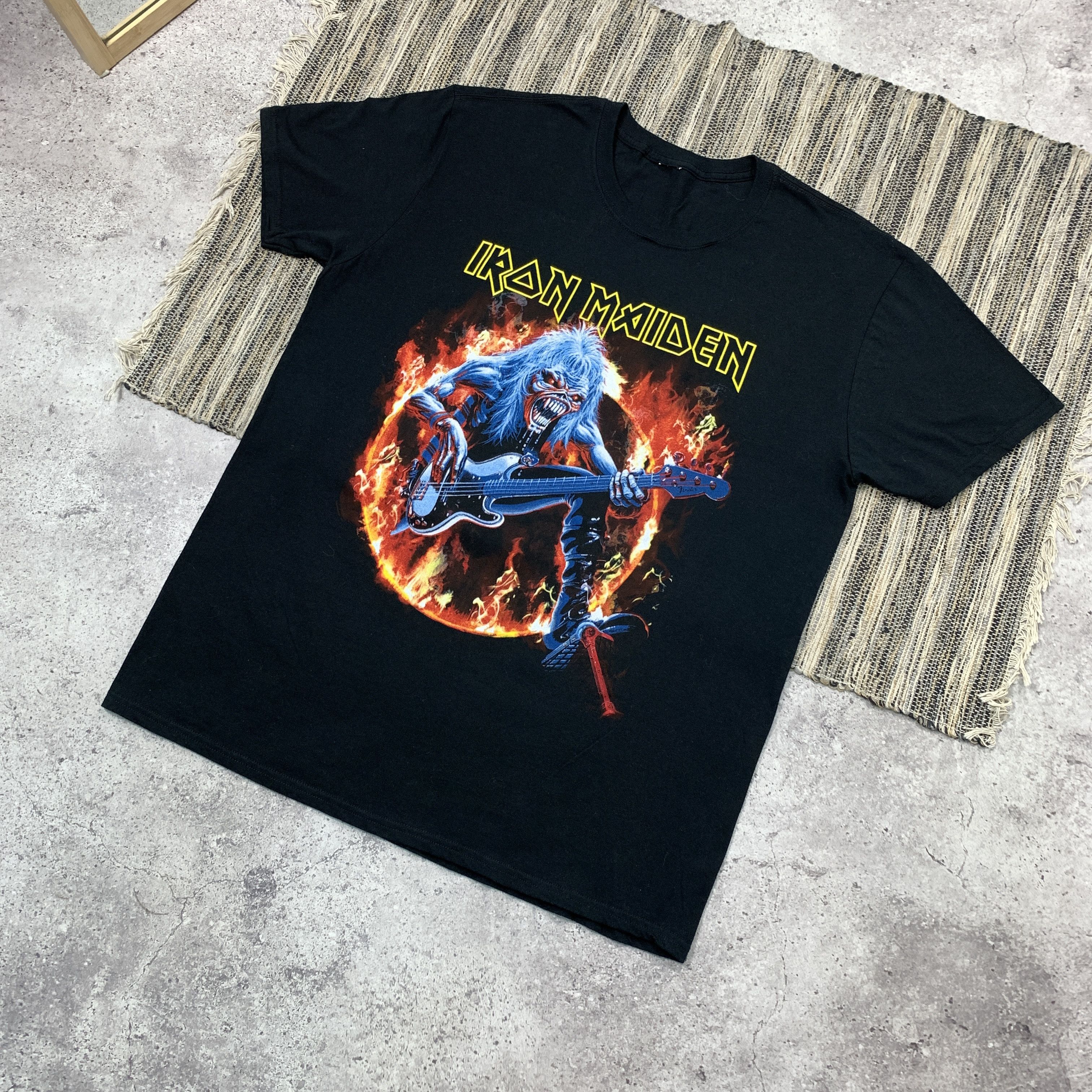Band Tees Vintage Iron Maiden 90s Rock Band Graphic Black Tee Shirt XL Size US XL / EU 56 / 4 - 4 Thumbnail