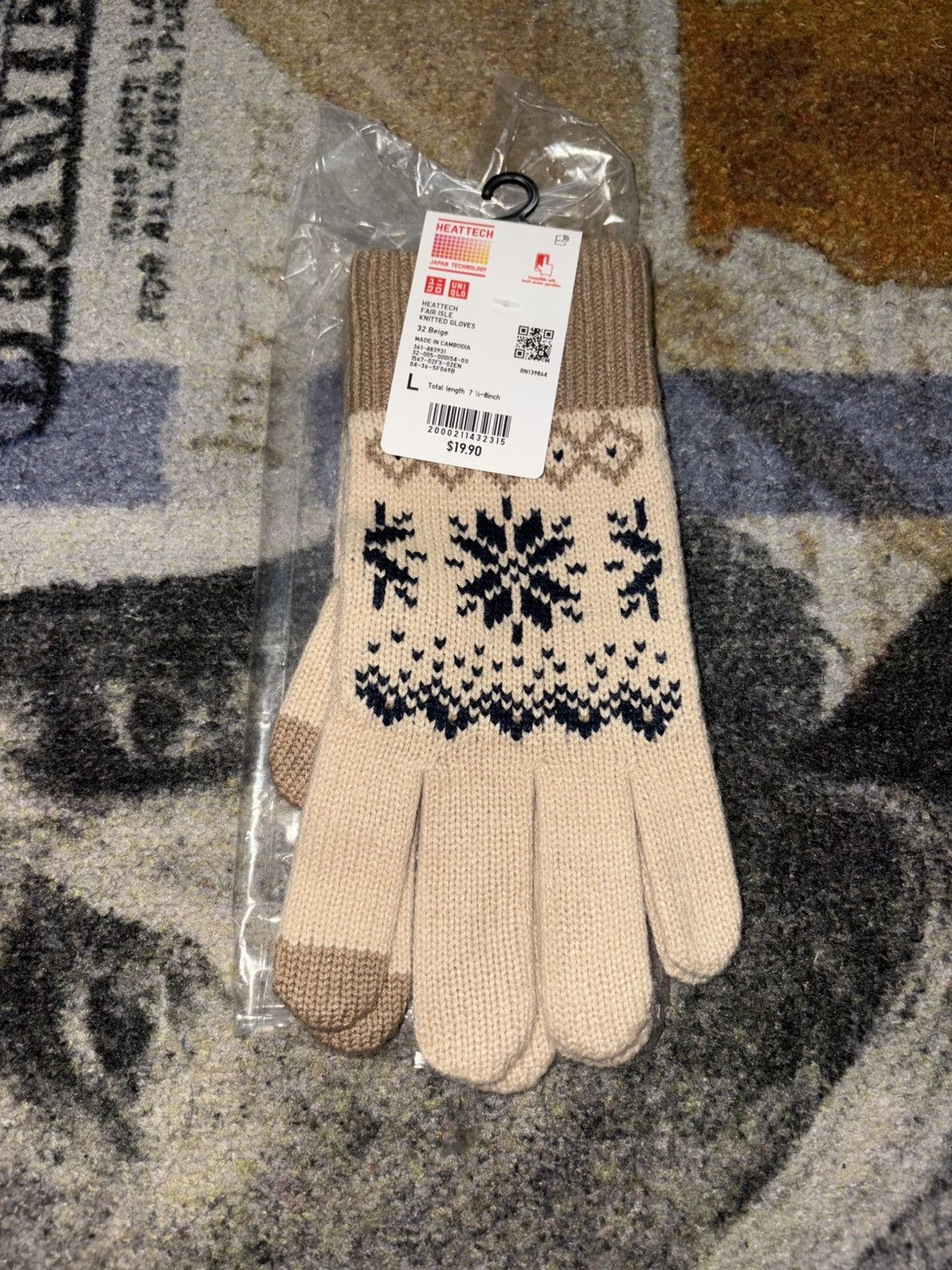 Uniqlo Uniqlo Heat Tech Gloves (LARGE) Size ONE SIZE - 1 Thumbnail