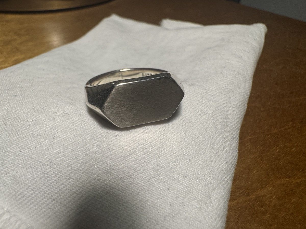 Emanuele Bicocchi Emanuele Bicocchi silver signet Size ONE SIZE - 1 Thumbnail