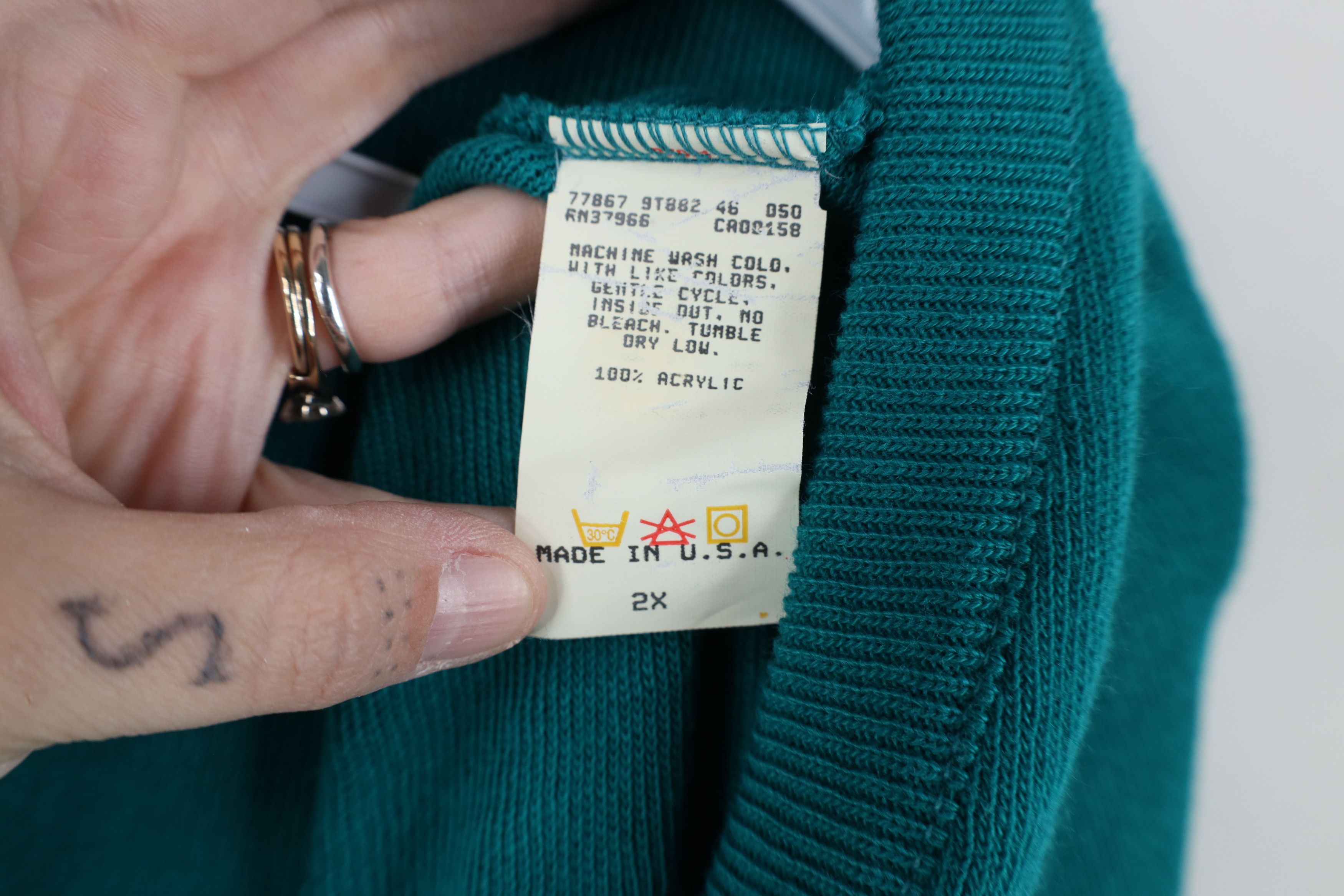 Vintage Vintage 90s Streetwear Knit V-Neck Sweater Vest Teal USA Size US XXL / EU 58 / 5 - 7 Thumbnail