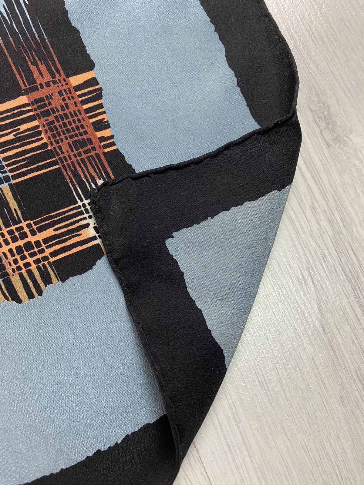 Missoni Vintage Missoni Foulard Silk Scarf like YSL Versace Size ONE SIZE - 5 Thumbnail