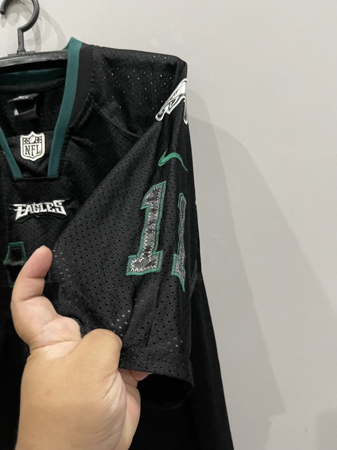 Nike Philadelphia Eagles Carson Wentz #11 Black Elite Jersey Size US M / EU 48-50 / 2 - 6 Thumbnail