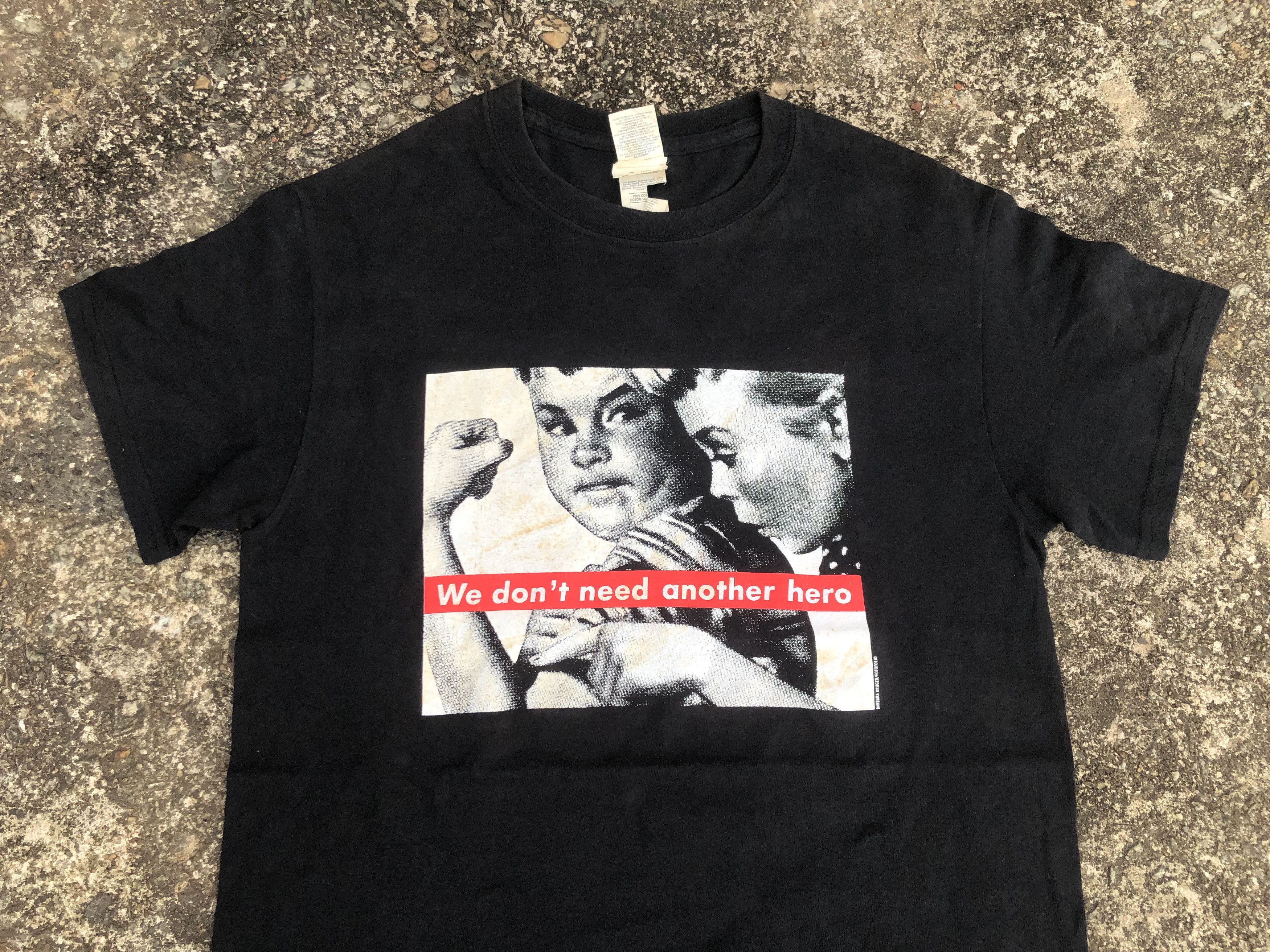 Barbara Kruger 🔥Vintage Y2K BARBARA KRUGER Fotofolio Art T-Shirt Size US S / EU 44-46 / 1 - 3 Thumbnail