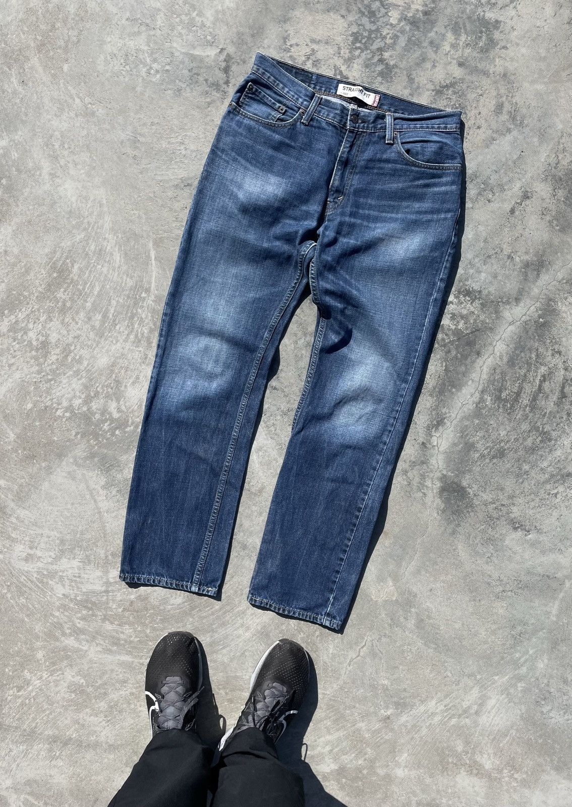 Levi's Vintage Levis 505 Blue Faded Distressed Y2K Jeans Pants Size US 33 - 8 Thumbnail