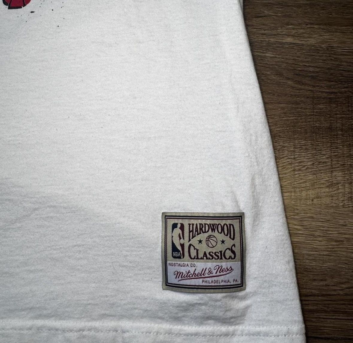 NBA Toni Kukoc Chicago Bulls t-shirt Size US XL / EU 56 / 4 - 4 Thumbnail