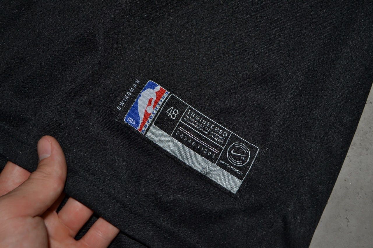 NBA Nike Chicago 23 Jordan Undershirt Size US L / EU 52-54 / 3 - 8 Thumbnail