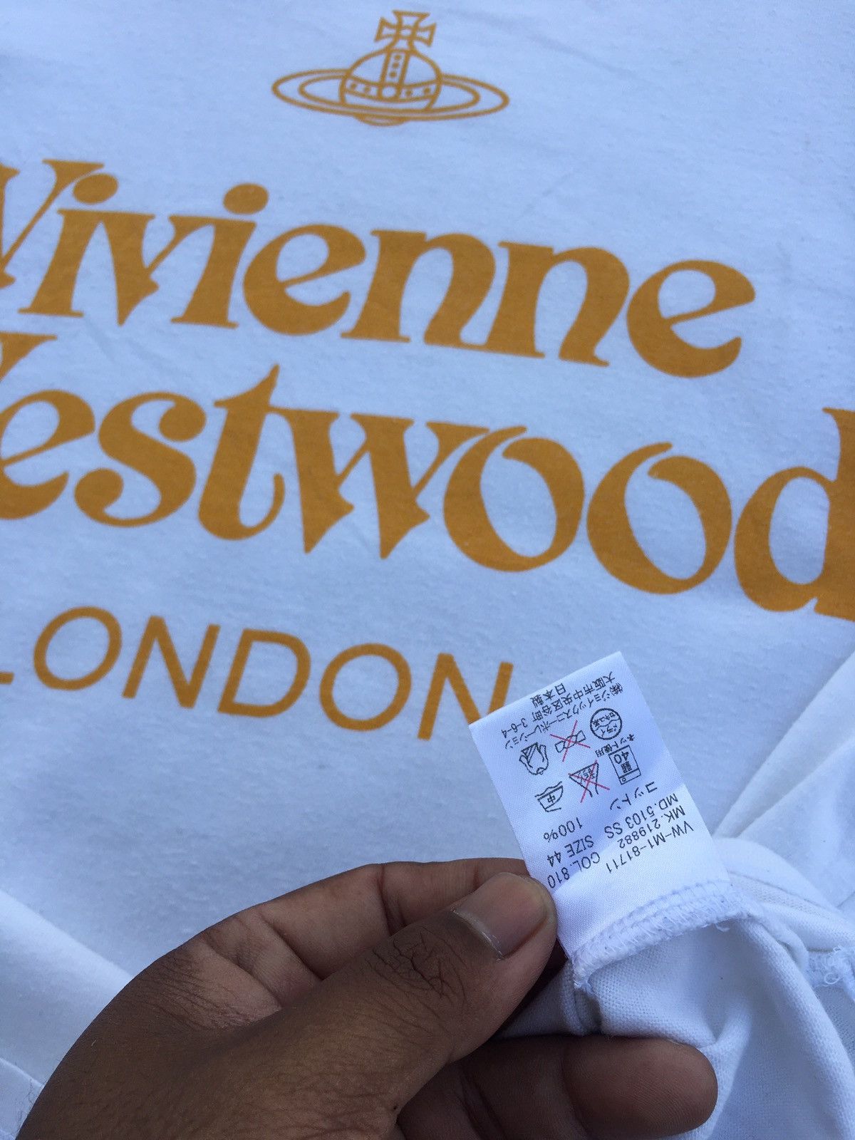 Vivienne Westwood Rare Vintage Vivienne Westwood Spellout Tshirt Size M / US 6-8 / IT 42-44 - 13 Thumbnail