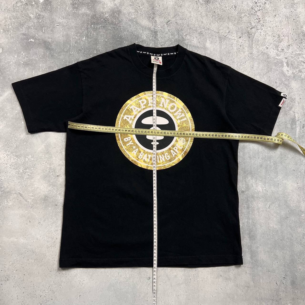 Aape AAPE by A Bathing Ape Gold Logo Universe T Shirt Black Size US S / EU 44-46 / 1 - 14 Thumbnail