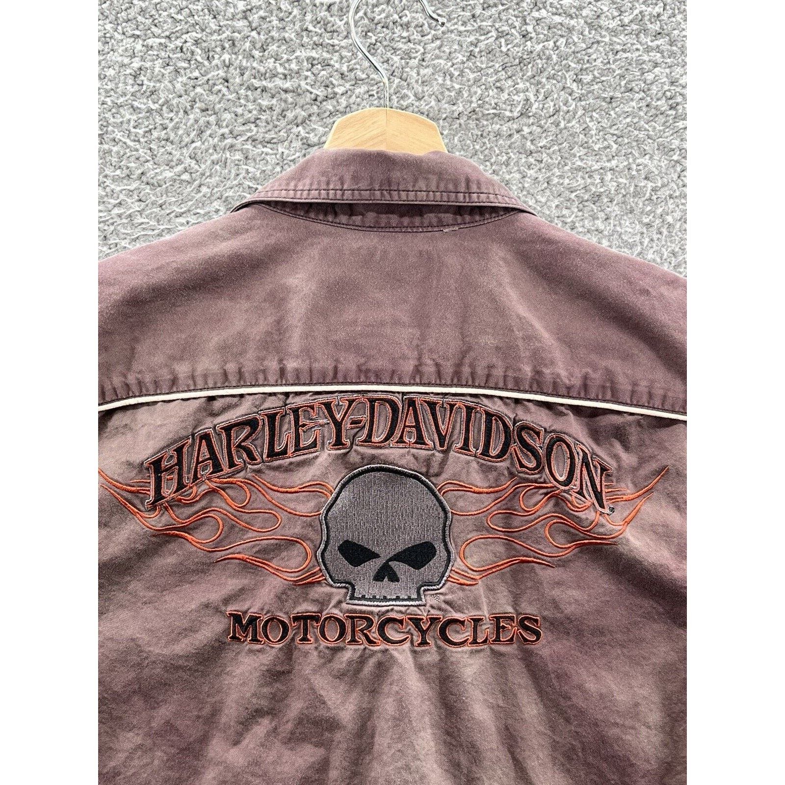 Harley Davidson Harley Davidson Faded Red Skull Flames Button Up Size Med Size US M / EU 48-50 / 2 - 4 Thumbnail