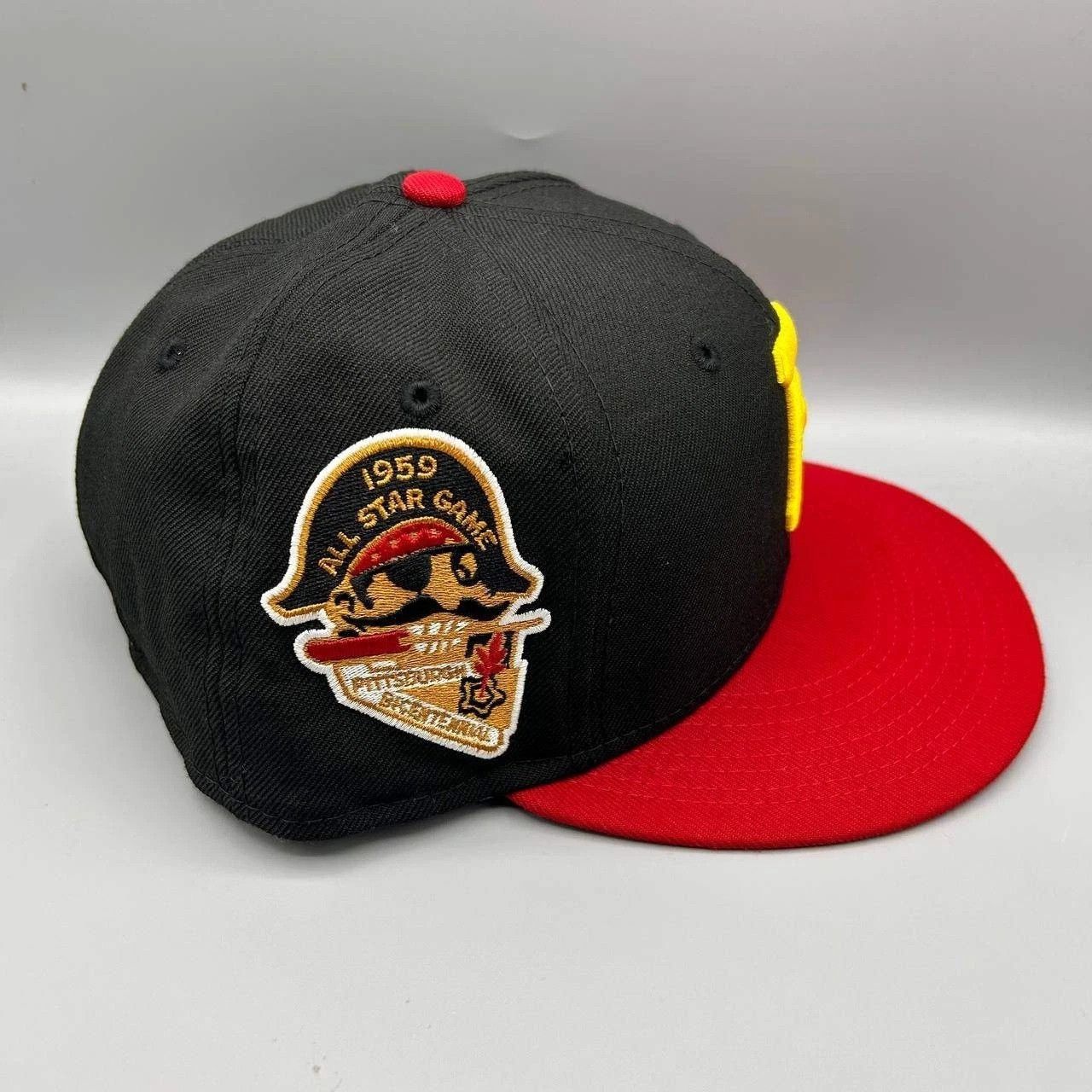 New Era Pittsburgh Pirates Hat Men 7 1/4 Black Red MLB Fitted Wool Size ONE SIZE - 3 Thumbnail