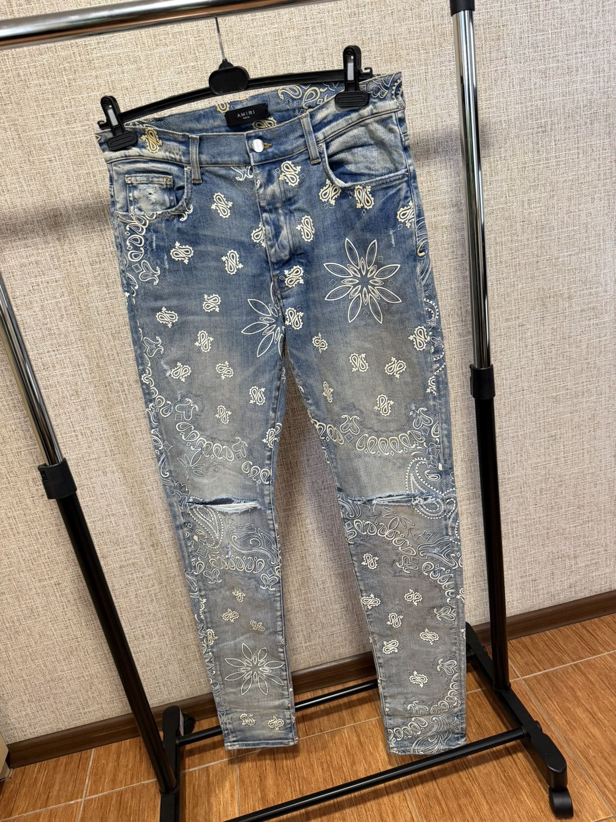 Amiri AMIRI FLOCKED PAISLEY BANDANA JEANS Size US 34 / EU 50 - 3 Thumbnail