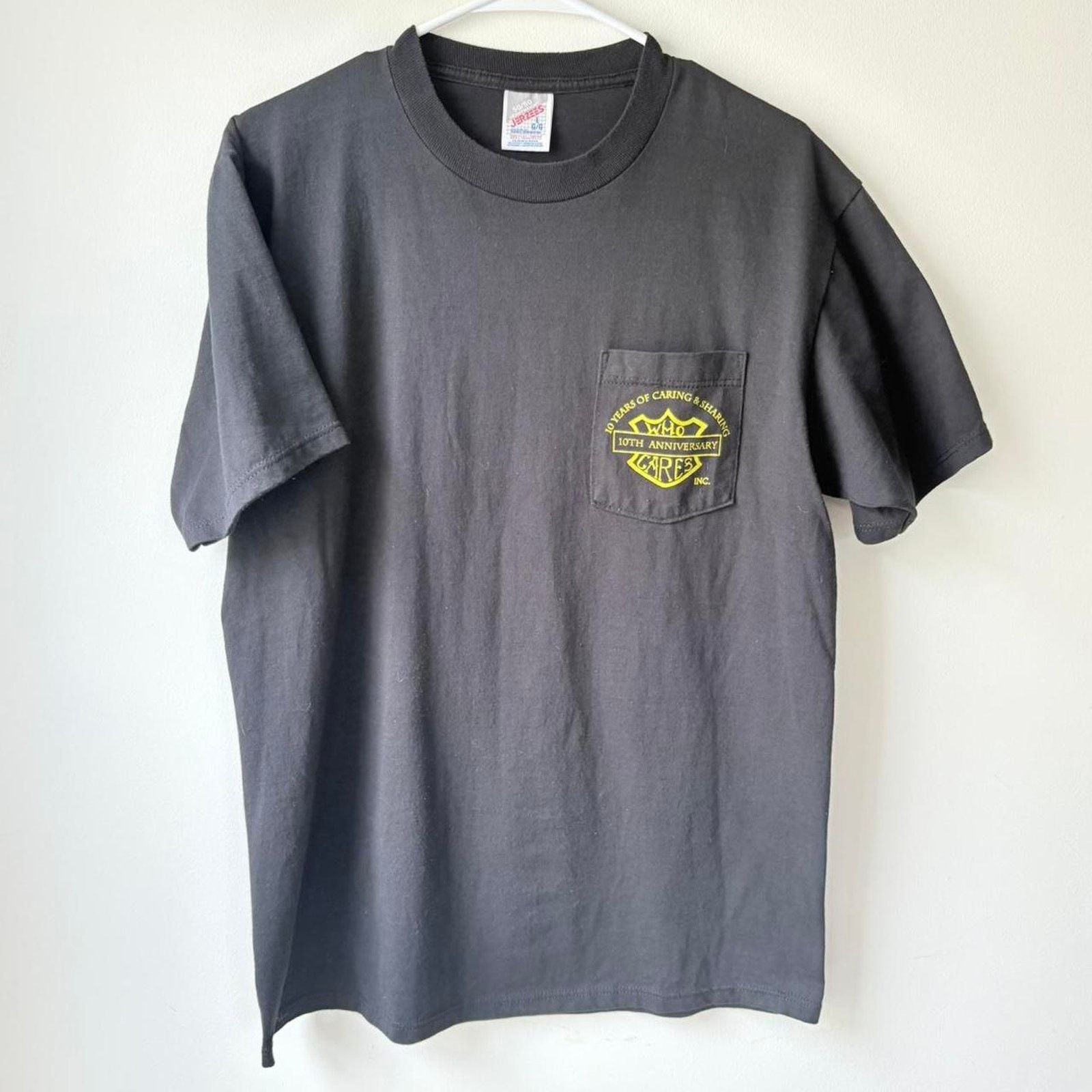Jerzees Black vintage 90s who cares Size US L / EU 52-54 / 3 - 4 Thumbnail