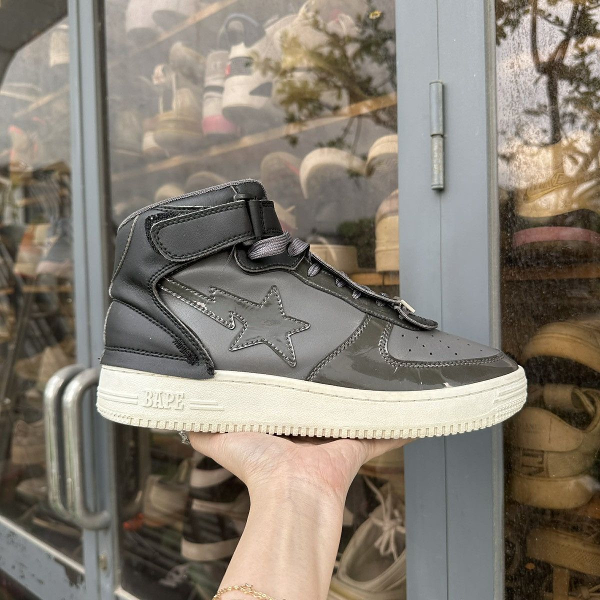 Bape 💥Rare Bape Sta Mid Grey Black detachable accessories Size US 10.5 / EU 43-44 - 1 Thumbnail