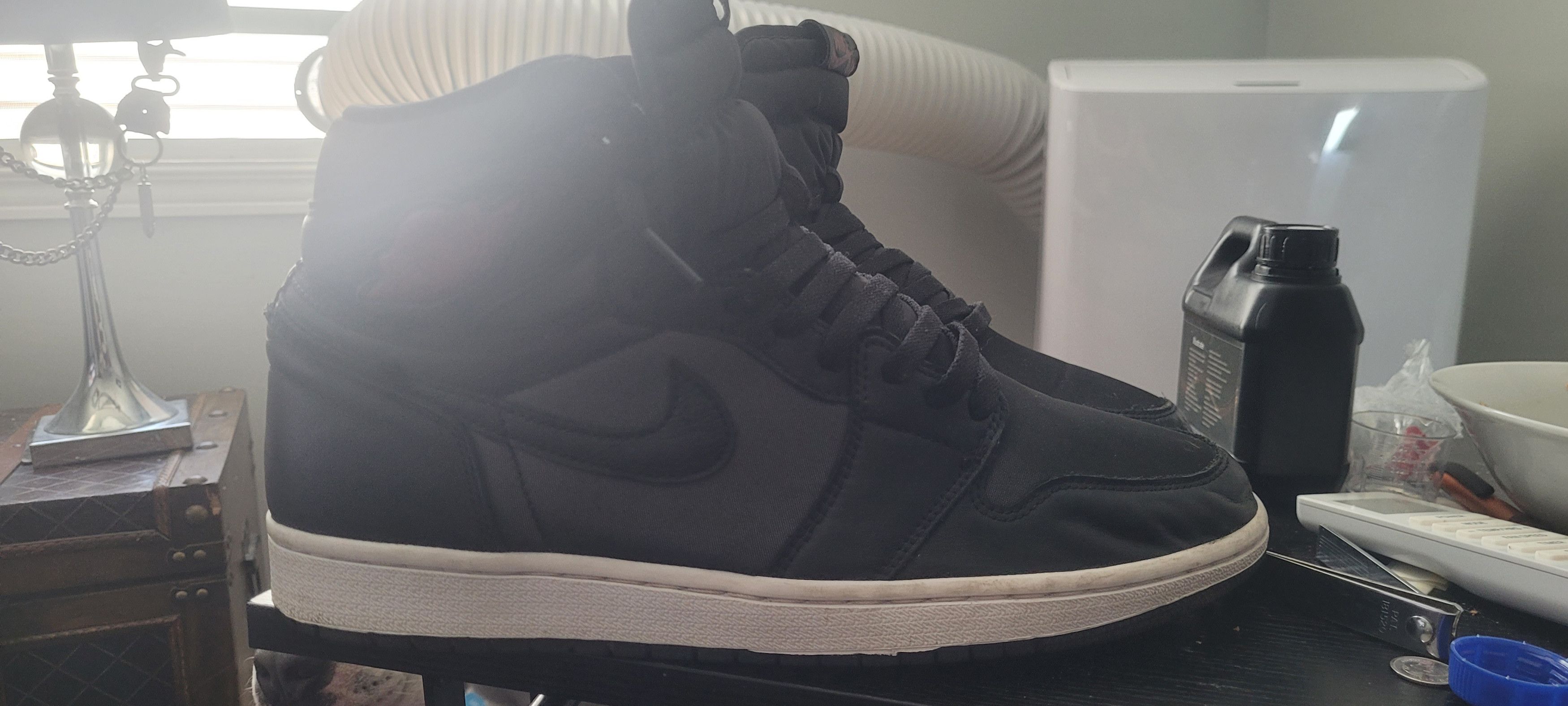 Jordan Brand Air Jordan 1 Retro OG Size US 12 / EU 45 - 4 Thumbnail