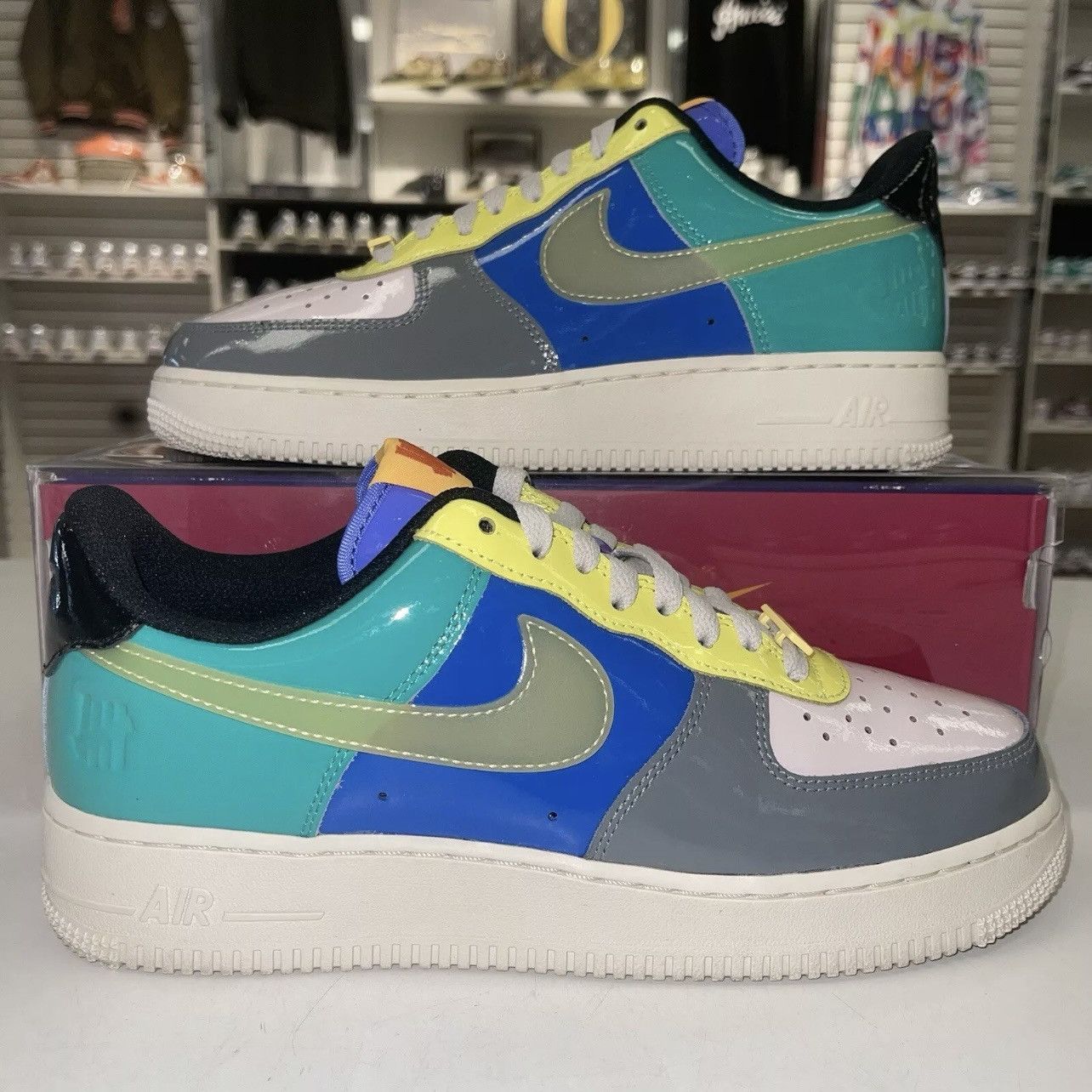 Nike Undefeated x Air Force 1 Low ‘Community’ - LIGHTLY WORN Size US 8.5 / EU 41-42 - 1 Thumbnail
