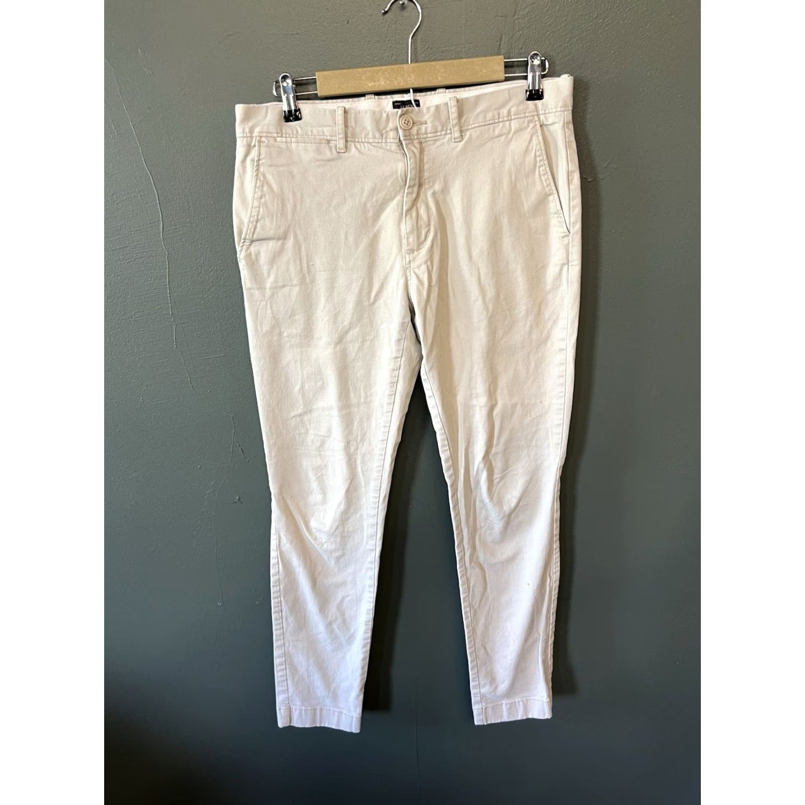 J.Crew J. Crew Mens Pants Chino Beige Stretch 32 Inseam 32 Regular Khaki 32 x 32 Mens Stretch Chino Pants Size US 32 / EU 48 - 2 Thumbnail