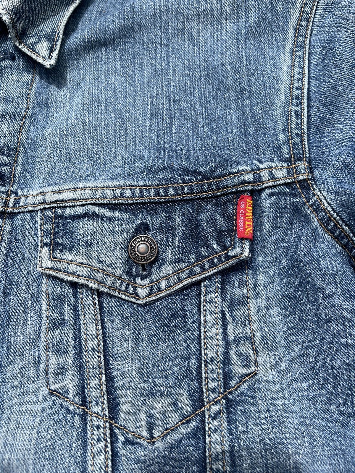 Edwin Edwin US Classic Denim Jacket Light Wash Distressed Japan Size US M / EU 48-50 / 2 - 3 Thumbnail