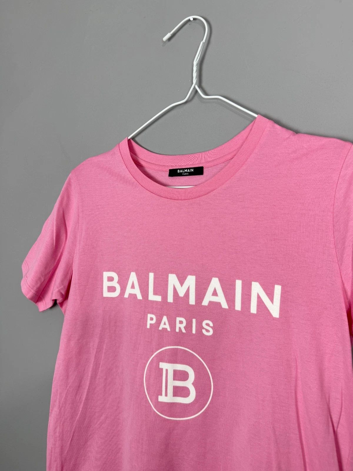 Balmain Balmain Paris Pink Logo T-Shirt Women’s Designer Tee Size XS / US 0-2 / IT 36-38 - 2 Thumbnail