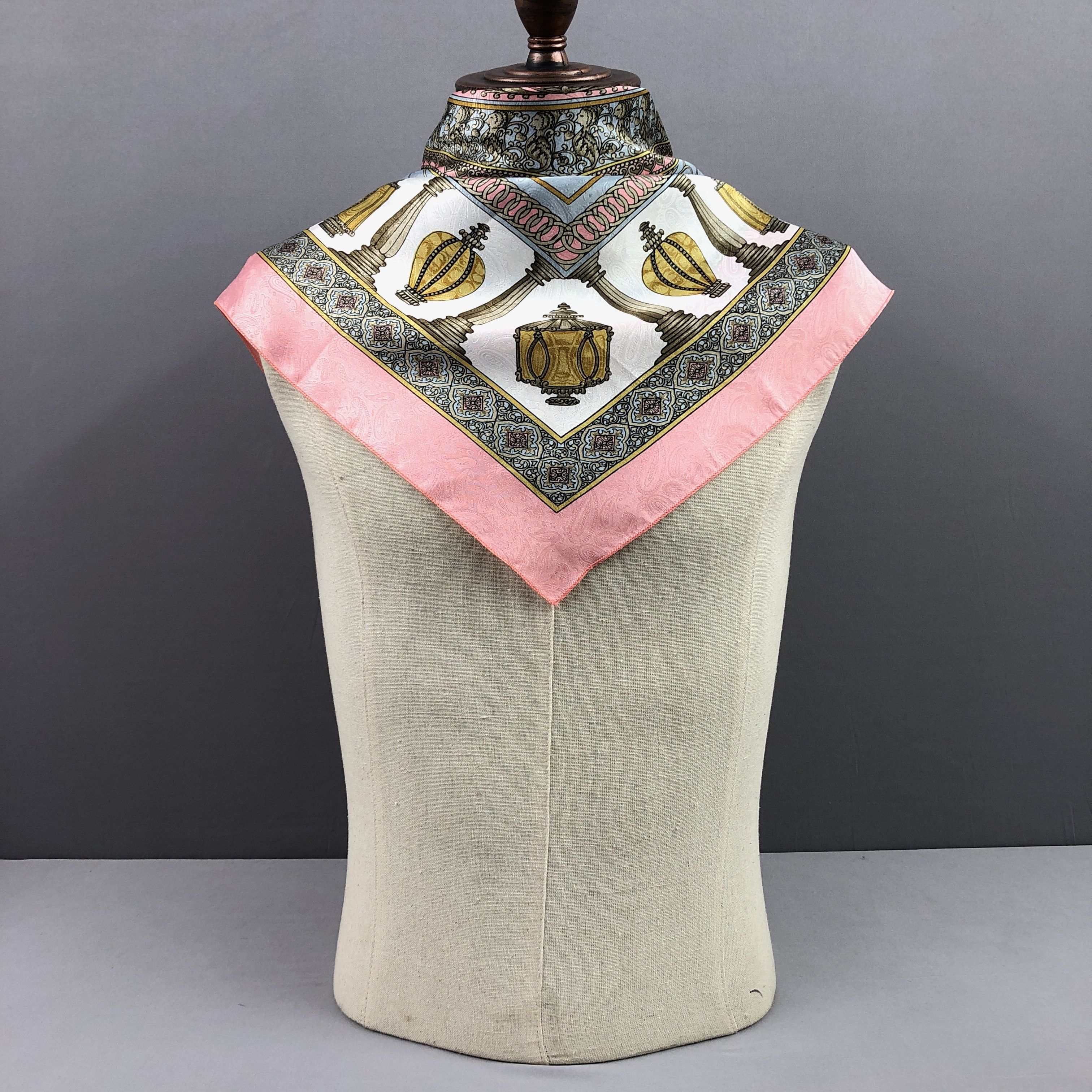 Other Vintage SILK Scarf Twill Stole Wraps Scarves Size ONE SIZE - 4 Thumbnail