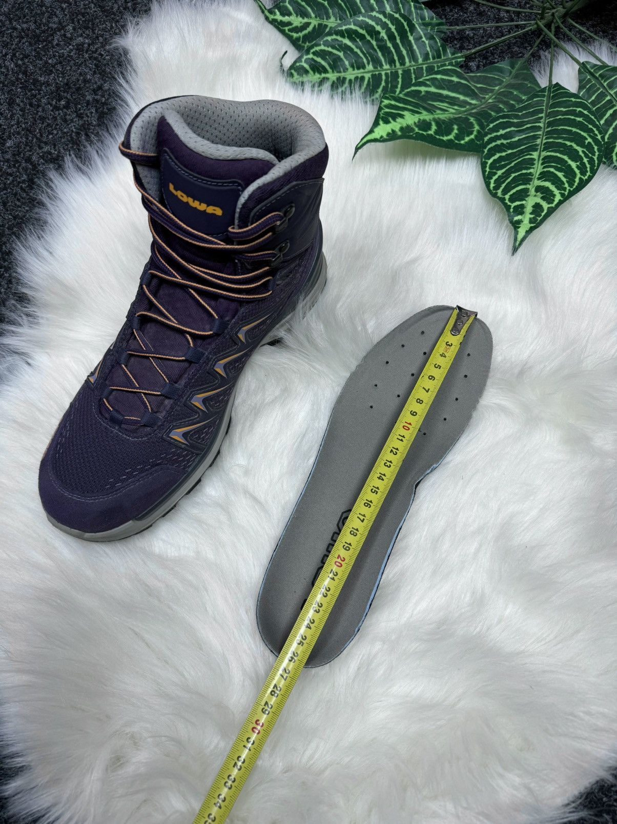 Goretex × LOWA Lowa Innox Pro Gore Tex size 41 Size US 8 / EU 41 - 8 Thumbnail