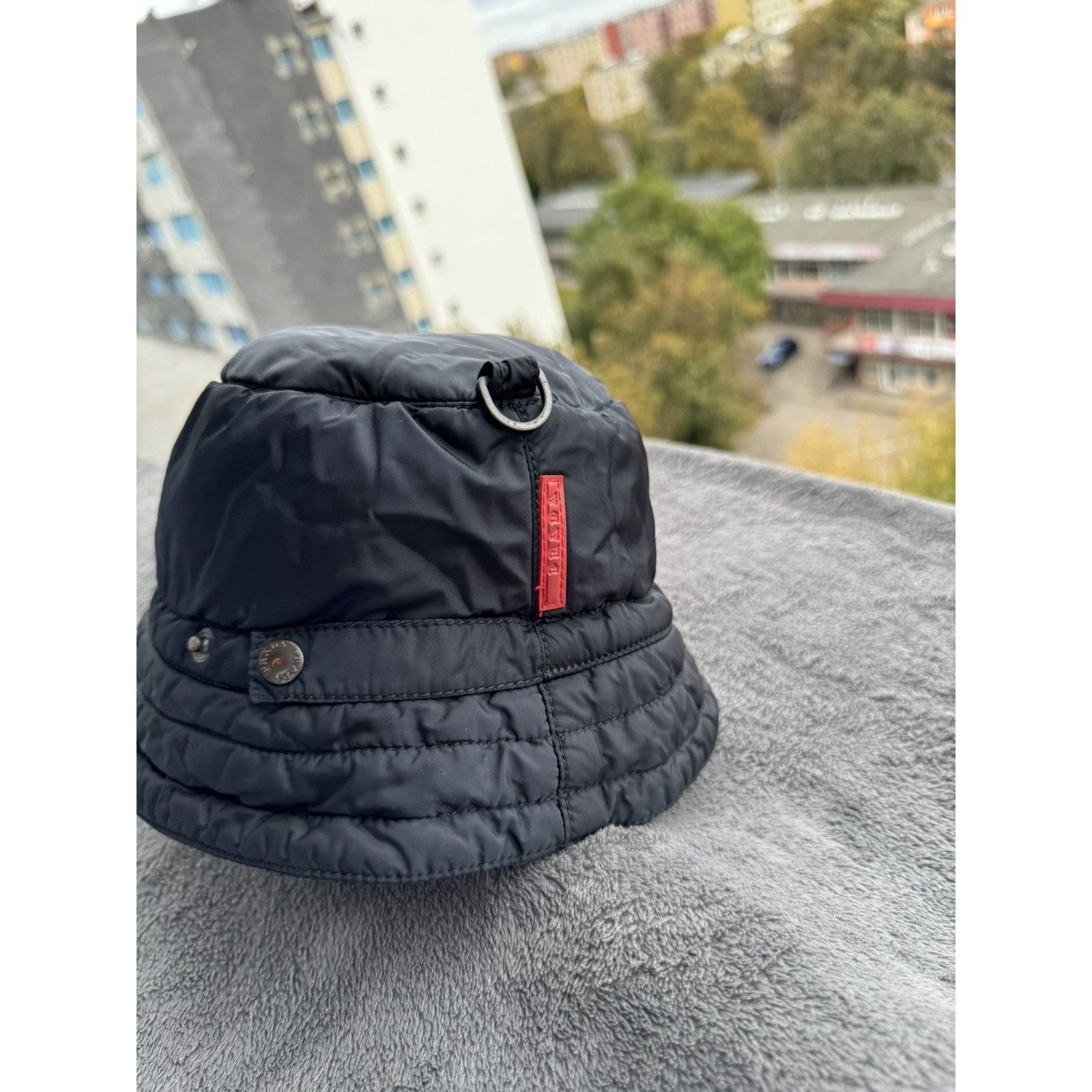 Prada Prada linea rossa red tab nylon navy blue bucket hat Size ONE SIZE - 3 Thumbnail