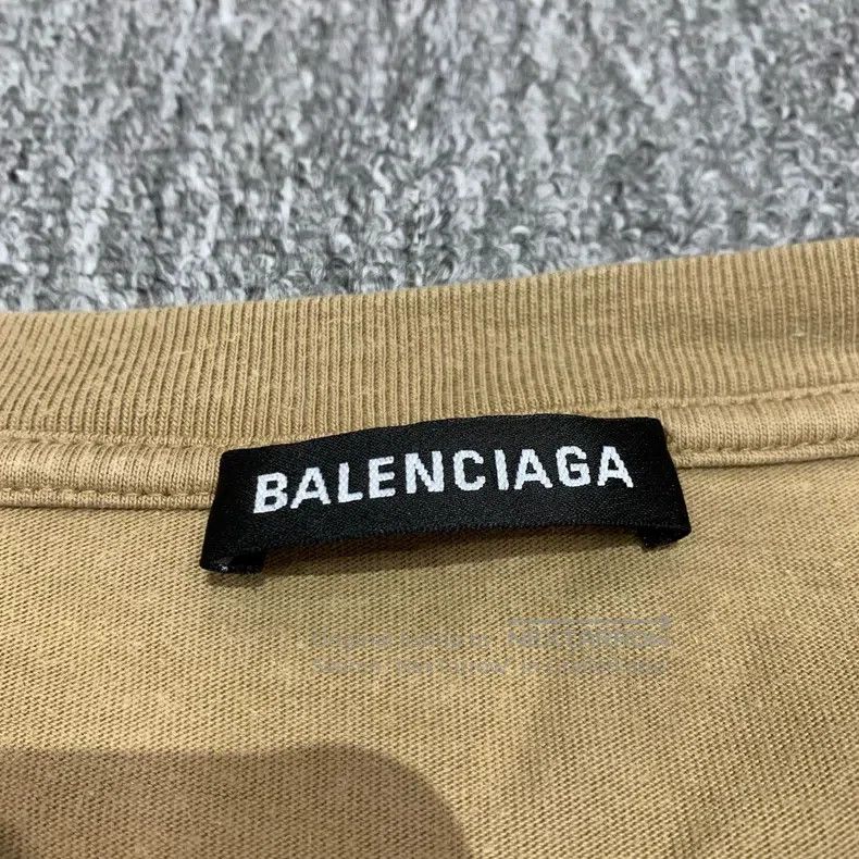 Other Balenciaga Khaki wheat crown short-sleeve Size US S / EU 44-46 / 1 - 6 Thumbnail