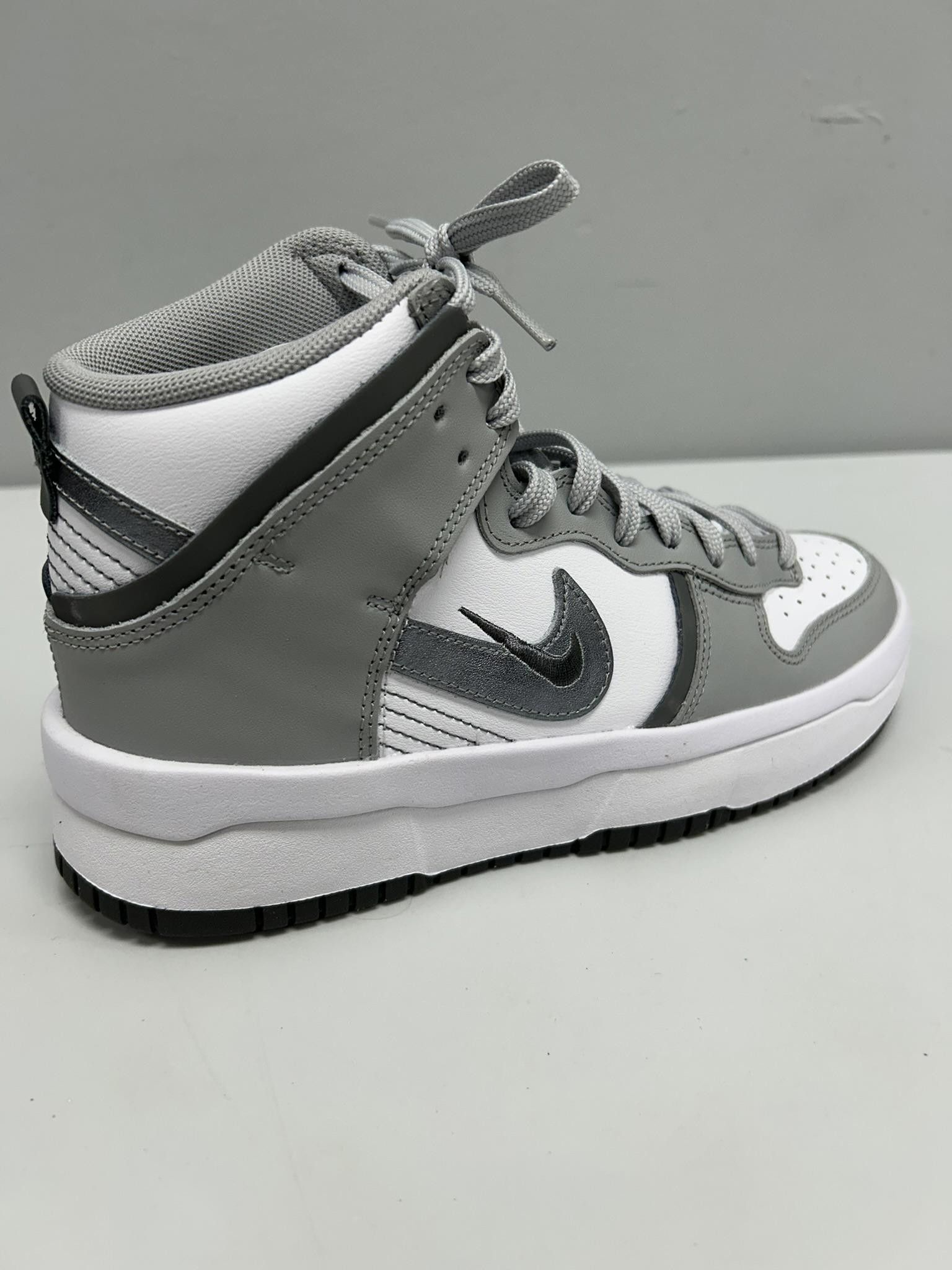 Nike Nike Dunk High UP Sneakers Size US 7 / IT 37 - 2 Thumbnail
