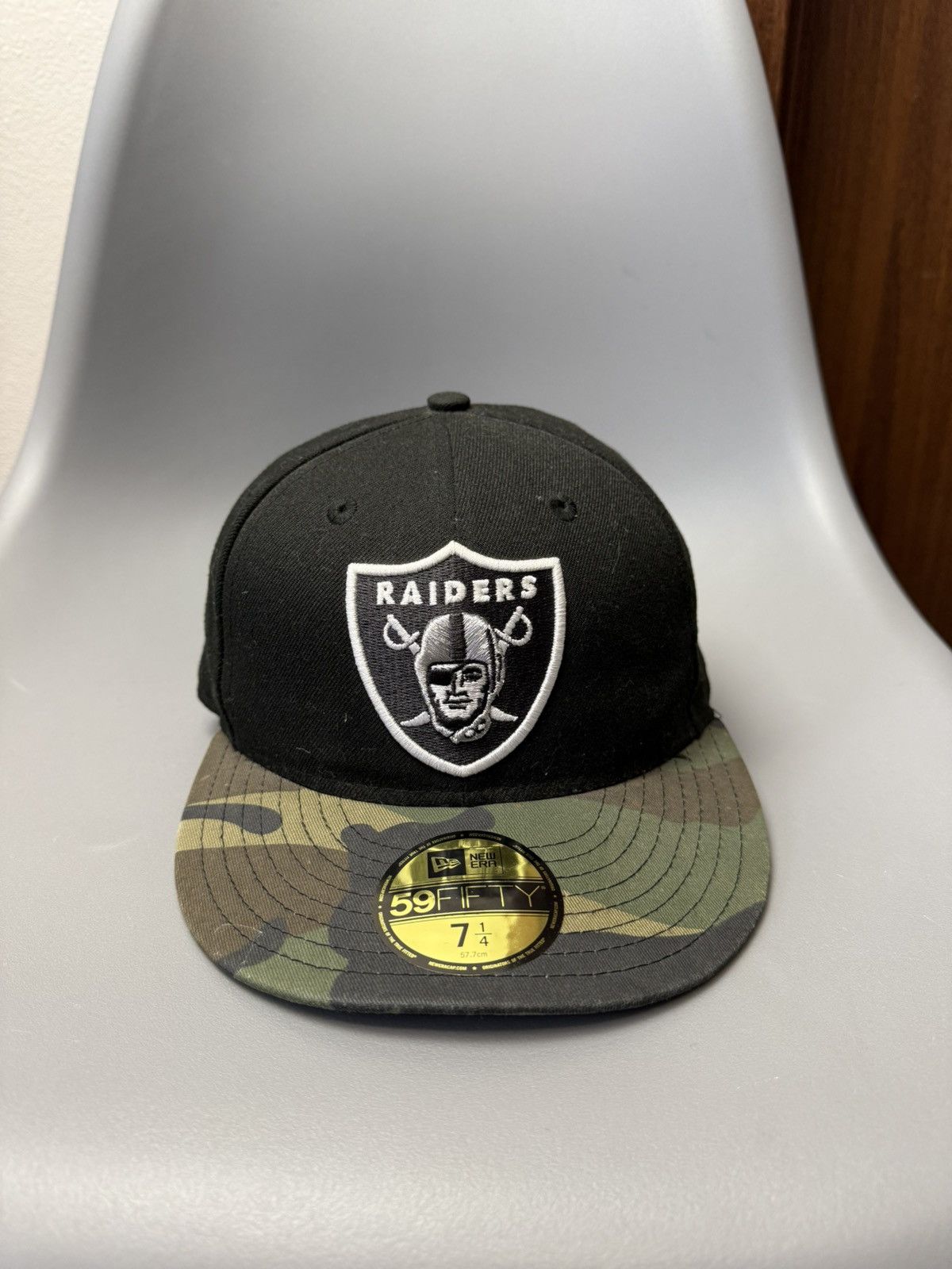NFL Vintage Los Angeles Raiders Snapback Hat Size ONE SIZE - 2 Thumbnail