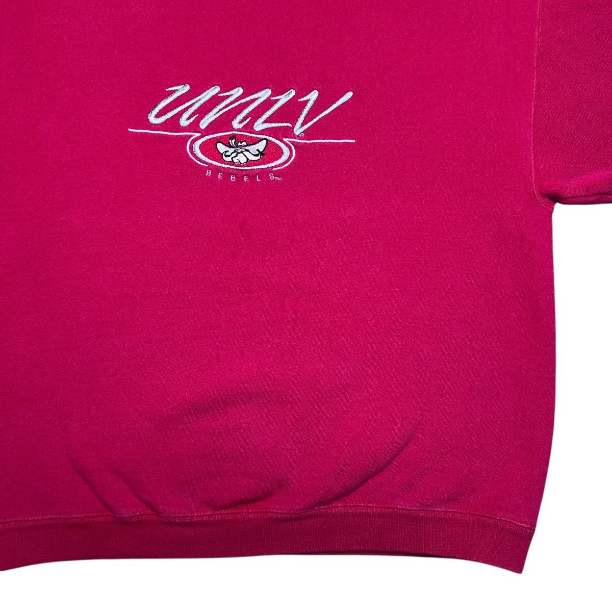 NCAA × Vintage Vintage 1990s NCAA UNLV Runnin Rebel Embroidered Sweatshirt Size US L / EU 52-54 / 3 - 7 Thumbnail