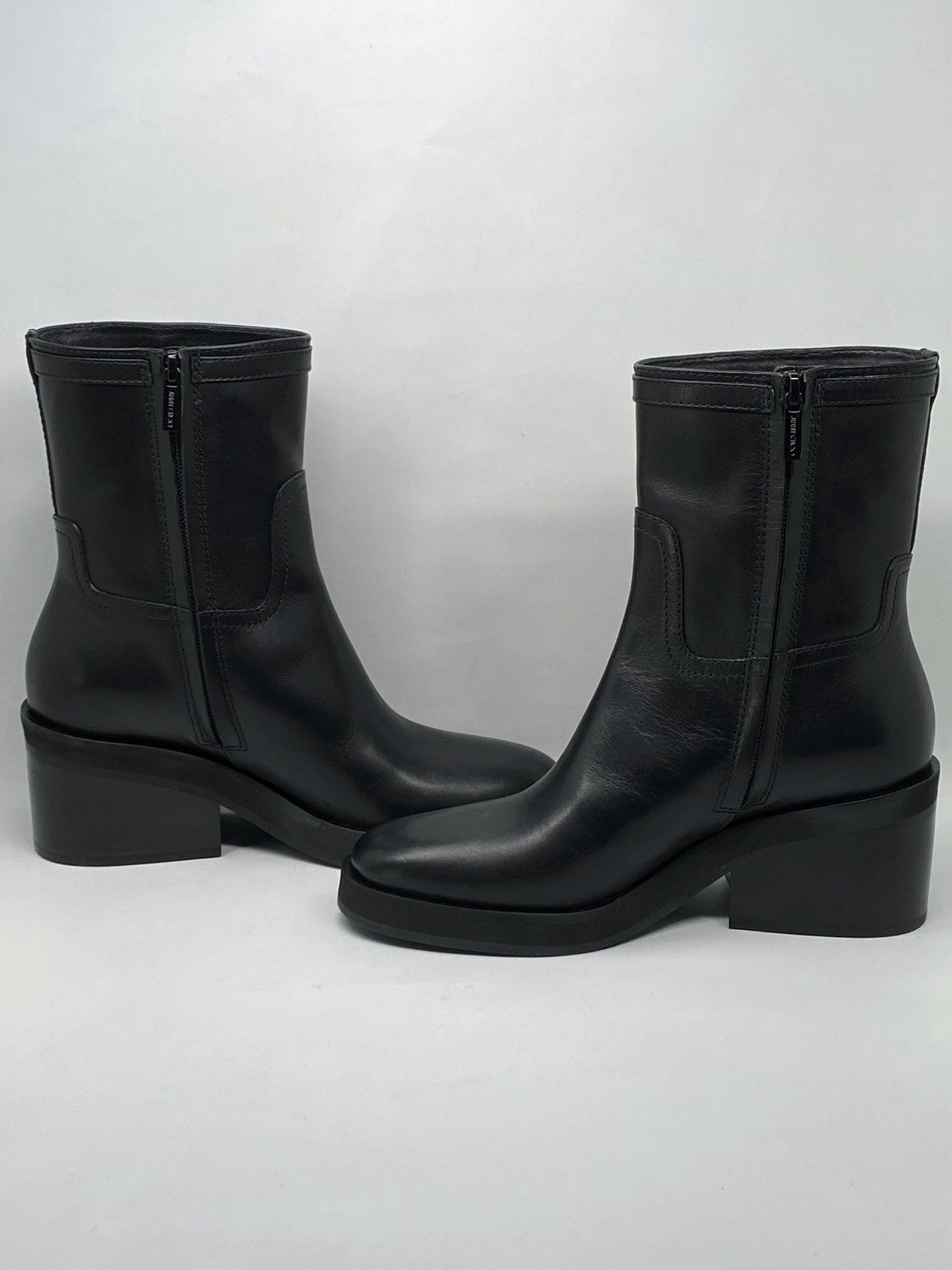 Jimmy Choo Jimmy Choo Yasmin Leather Ankle Boots size 36 Size US 6 / IT 36 - 6 Thumbnail
