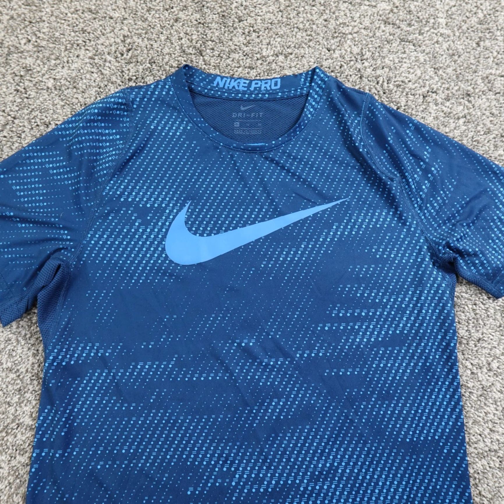 Nike Nike Pro T-Shirt Womens XL Blue Center Swoosh Drifit Performance Athletic Stretch Size XL / US 12-14 / IT 48-50 - 3 Thumbnail
