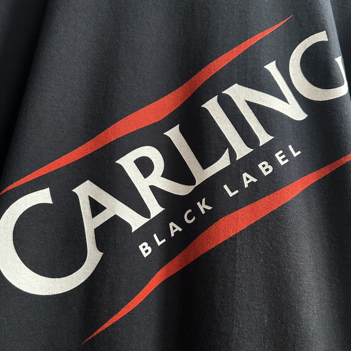 Vintage Vintage 90s Carling Black Label Beer Single Stitch Promo Tee Size US XL / EU 56 / 4 - 3 Thumbnail