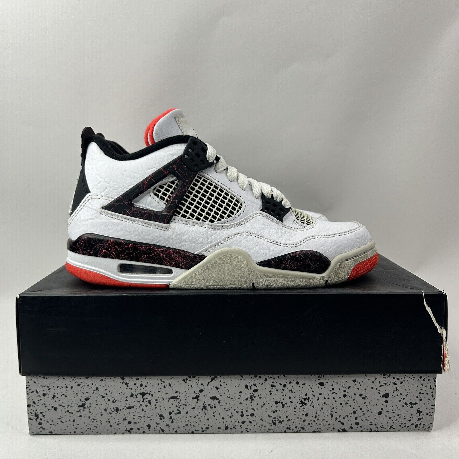 Nike Nike Air Jordan 4 Retro “Flight Nostalgia/Pale Citron” 2024 Size US 8.5 / EU 41-42 - 4 Thumbnail