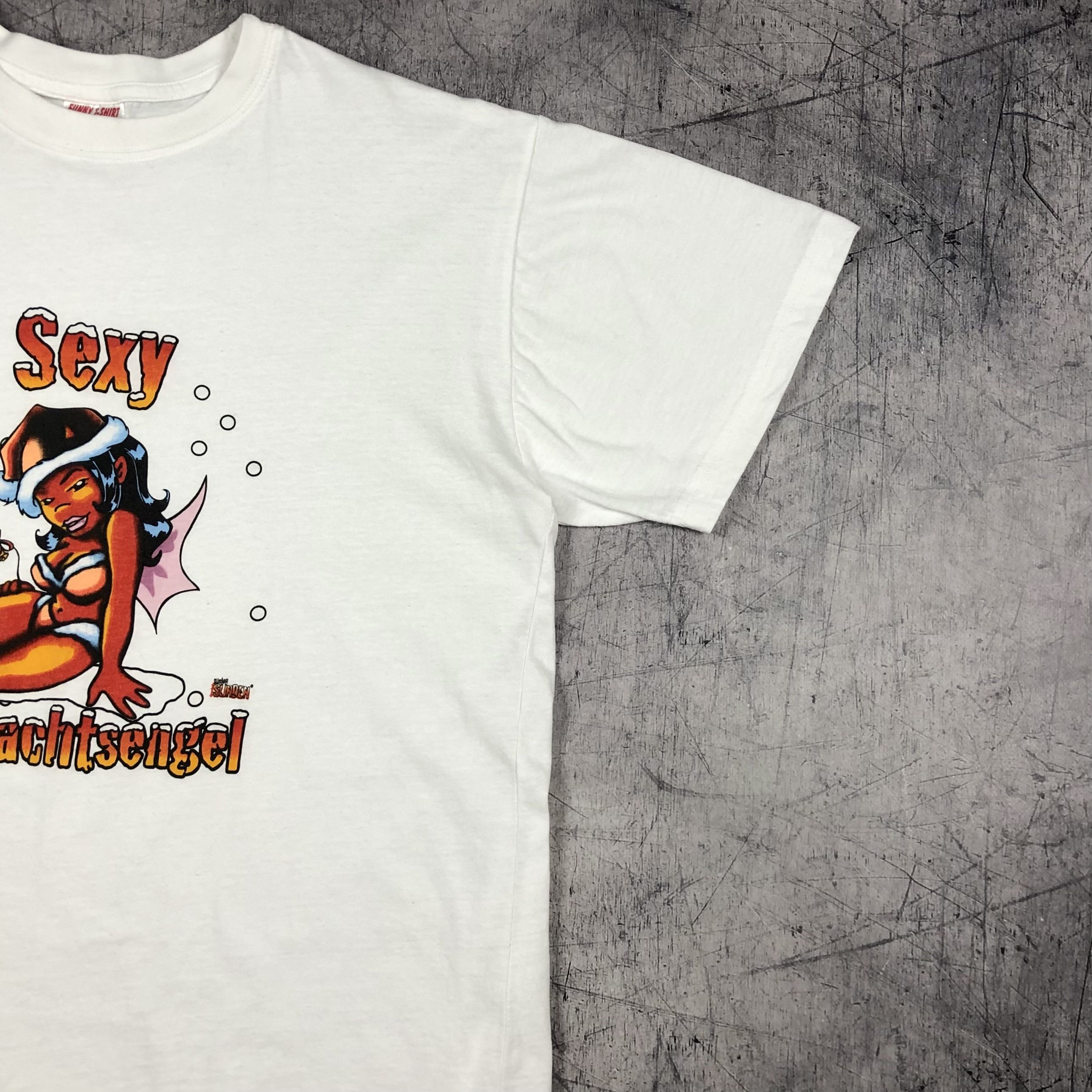 Vintage Y2K Sexy Hot Christmas Angel Tee Size US M / EU 48-50 / 2 - 4 Thumbnail