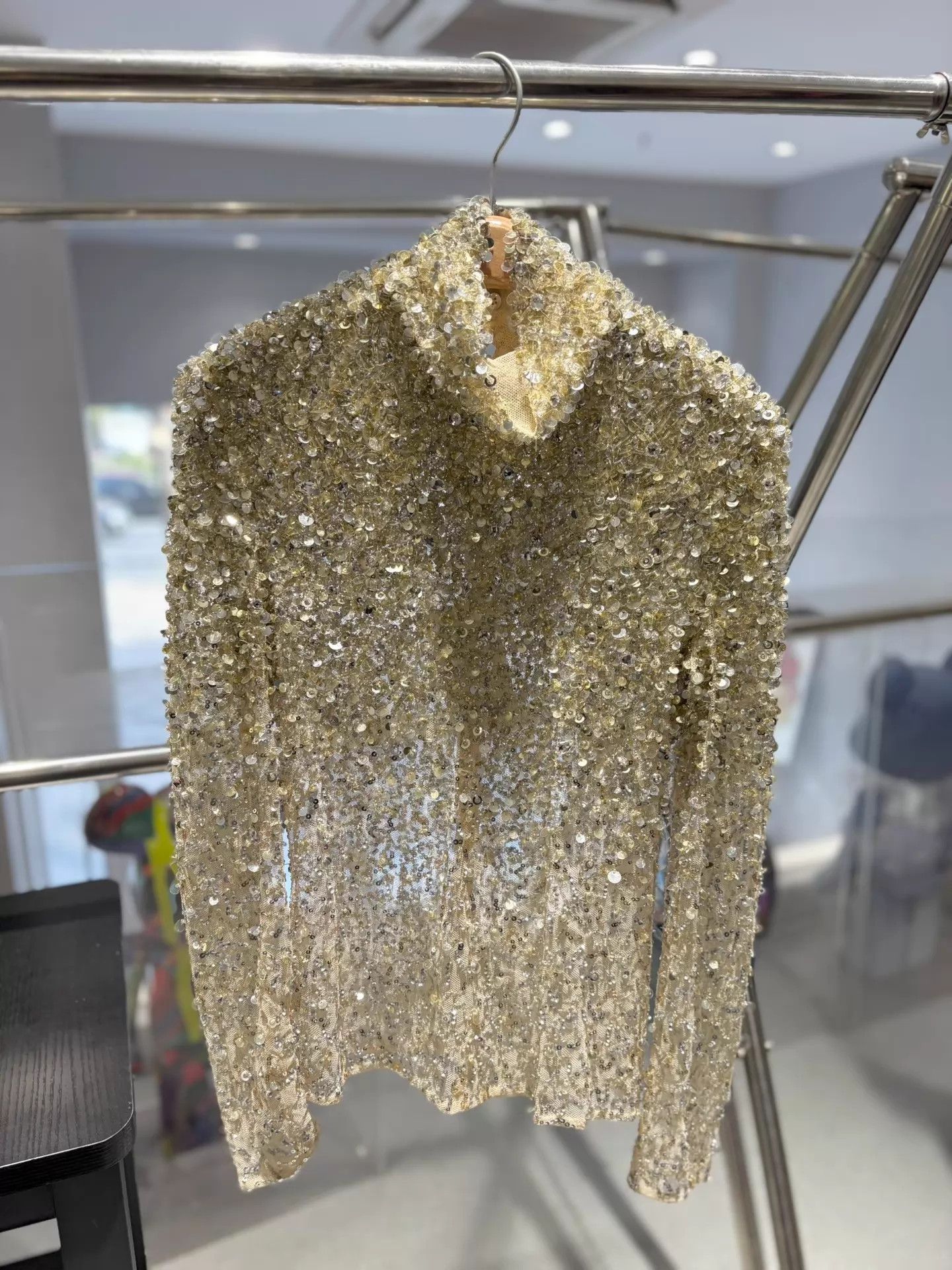 Valentino Valentino Champagne Gradient Sequin Top Deadstock Size XS / US 0-2 / IT 36-38 - 1 Thumbnail