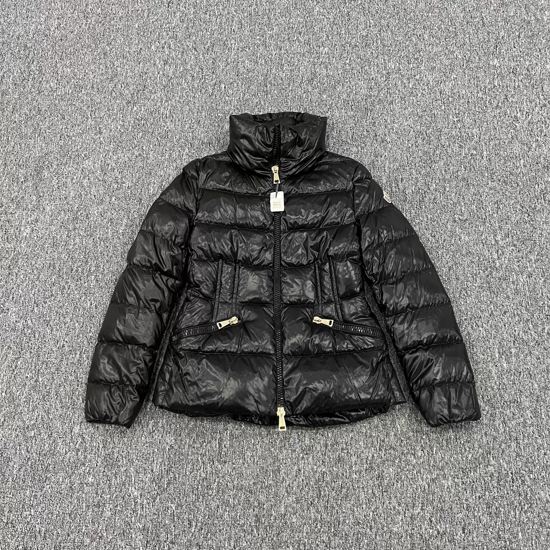 Moncler Moncler Daphne patchlogo blk cinched down jkt 2 99new Size XS / US 0-2 / IT 36-38 - 1 Thumbnail