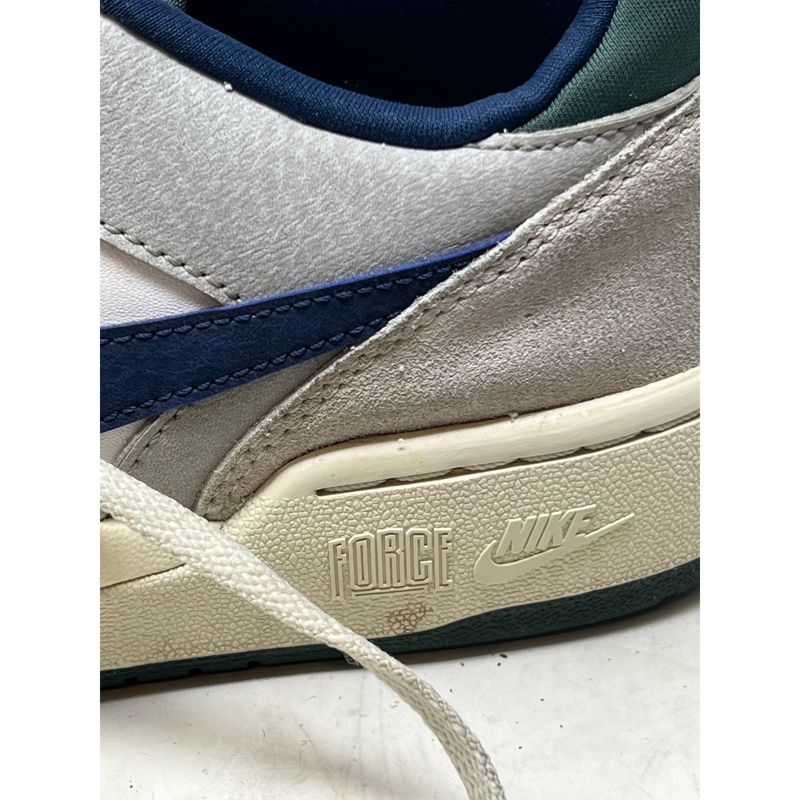 Nike Nike Full Force Low White Midnight Navy Green Mens 7.5 Size US 7.5 / EU 40-41 - 4 Thumbnail