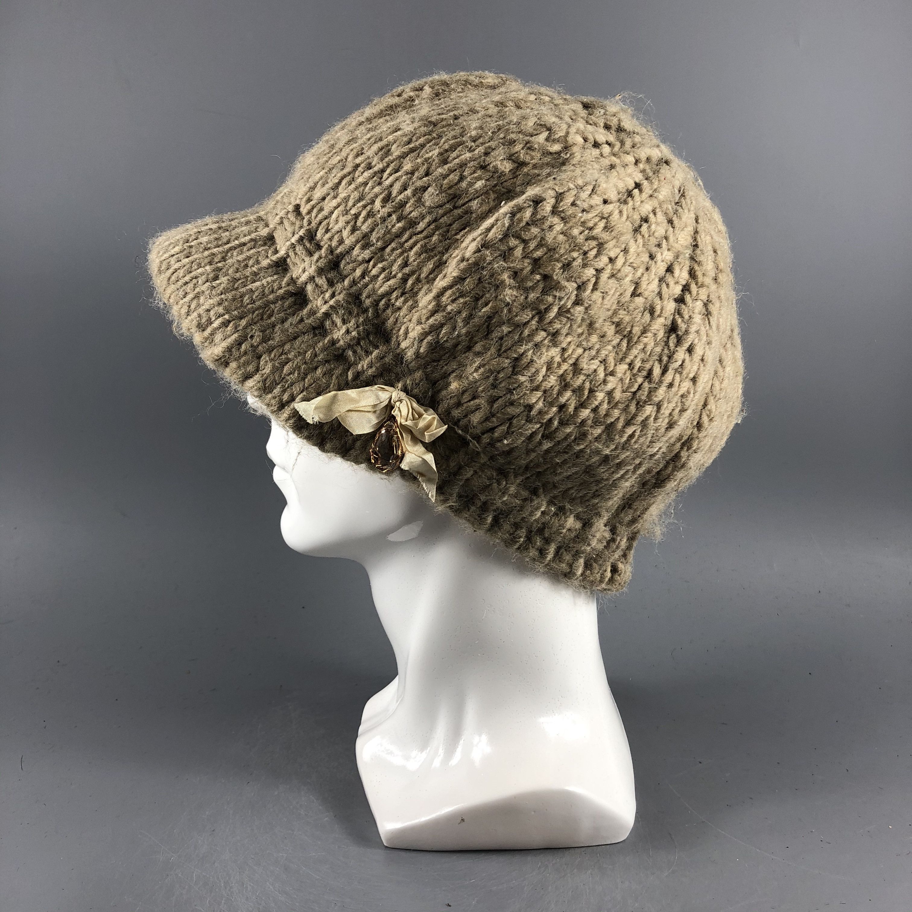 CA4LA × Vintage Womens Ca4la Knit Visor Beanie Snow Hat Snow Cap -D481 Size ONE SIZE - 1 Thumbnail