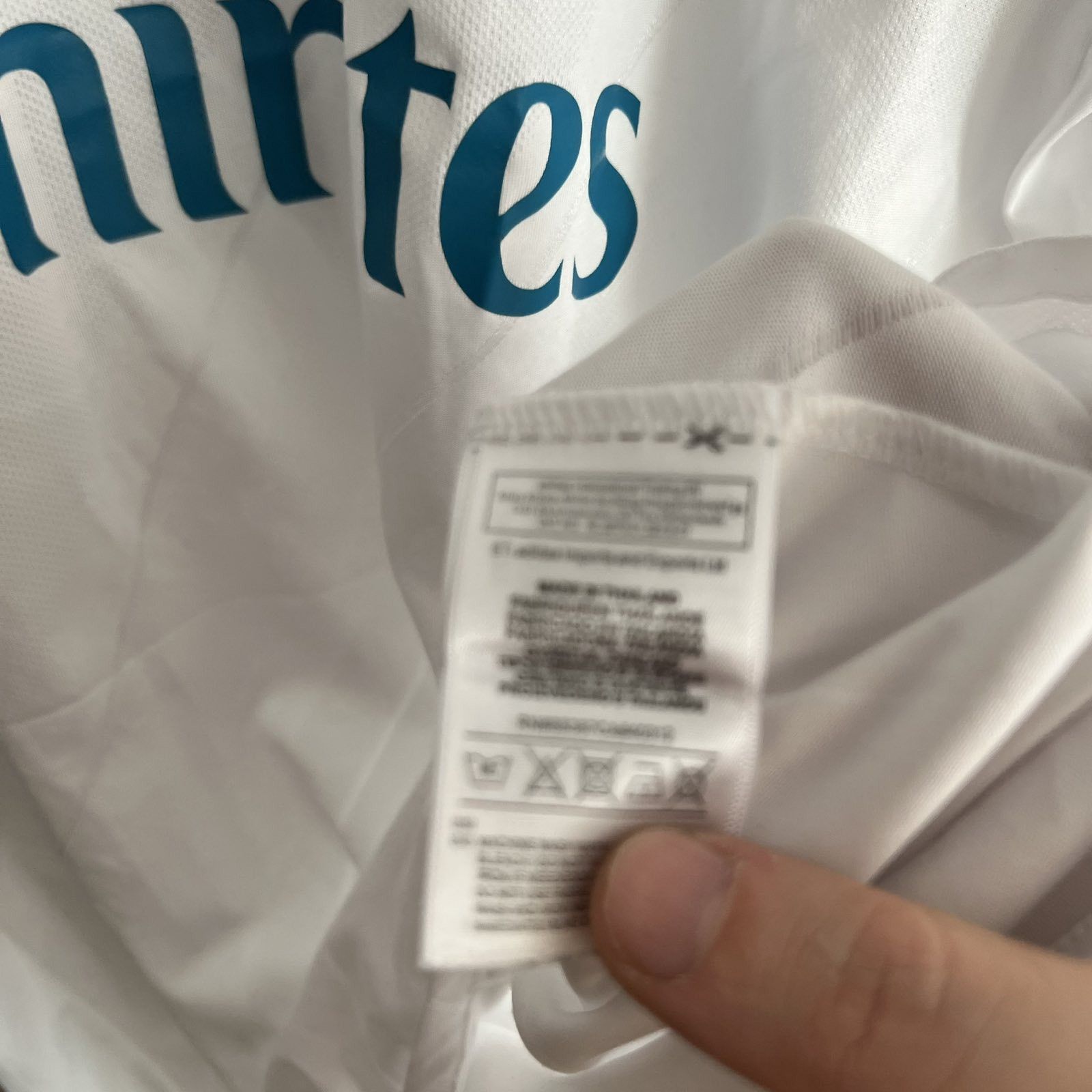 Adidas REAL MADRID ADIDAS 2017/2018 FOOTBALL HOME JERSEY #7 RONALDO Size US L / EU 52-54 / 3 - 5 Thumbnail