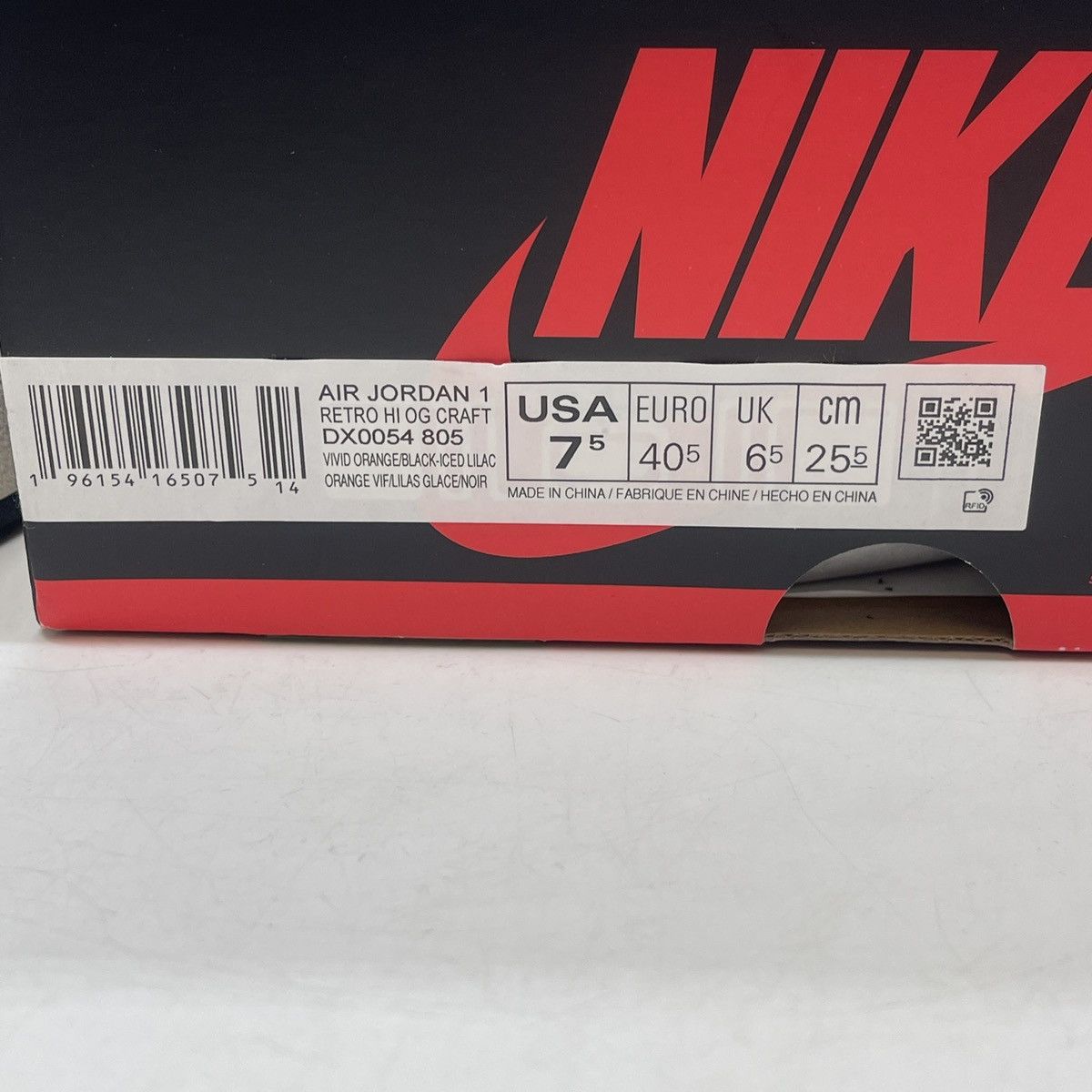 Nike Air Jordan 1 high skyline Size US 7.5 / EU 40-41 - 9 Thumbnail
