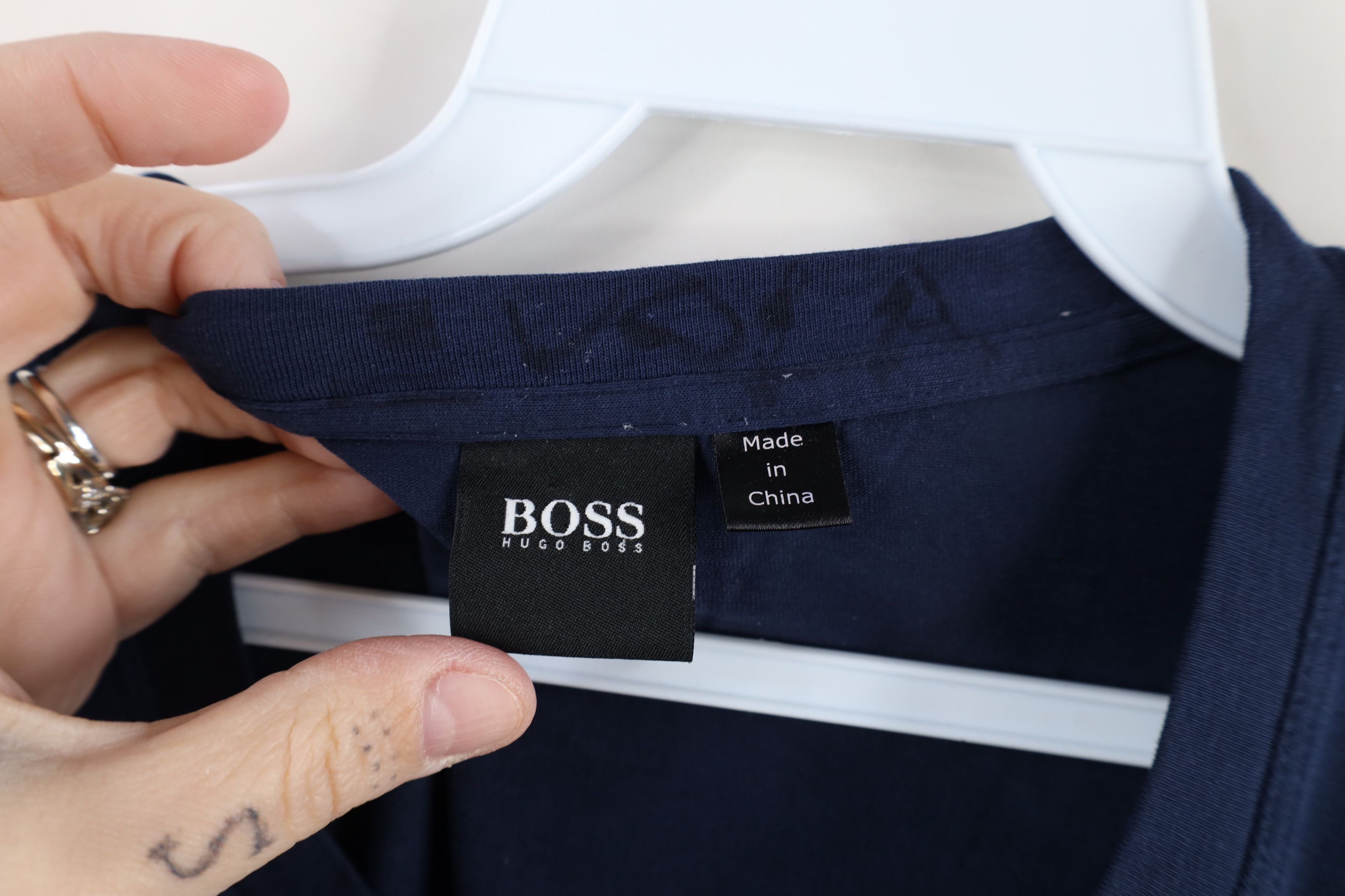 Hugo Boss × Vintage Hugo Boss Spell Soft Touch Cotton Short Sleeve T-Shirt Blue Size US XL / EU 56 / 4 - 8 Thumbnail