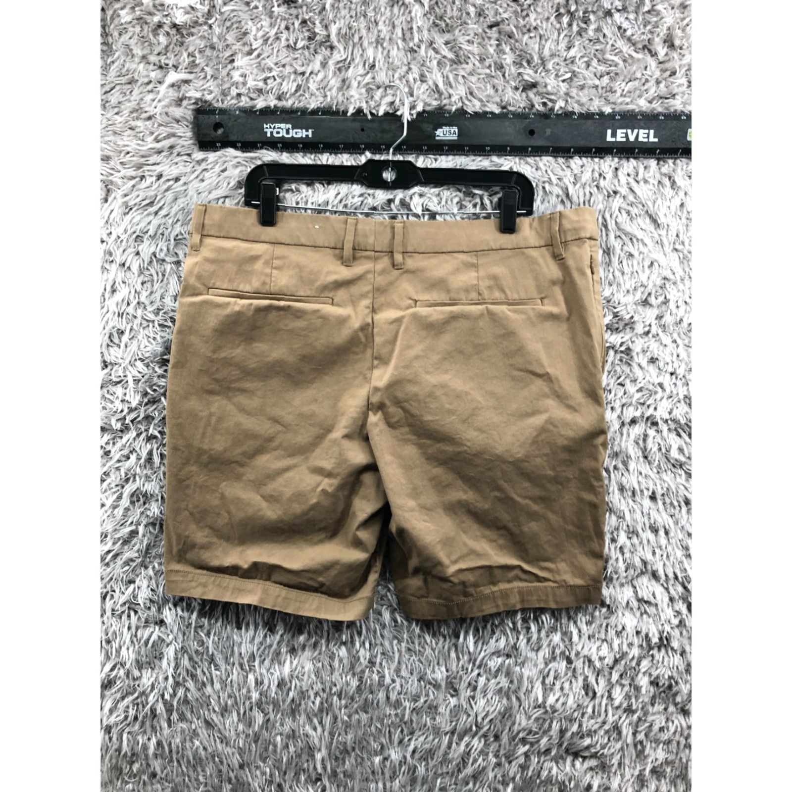 Vintage Goodfellow Chino Shorts Mens Size 38 Mid Rise Medium Wash Beige Casual 5-Pocket Design Belt Loops Regular Size US 38 / EU 54 - 4 Thumbnail