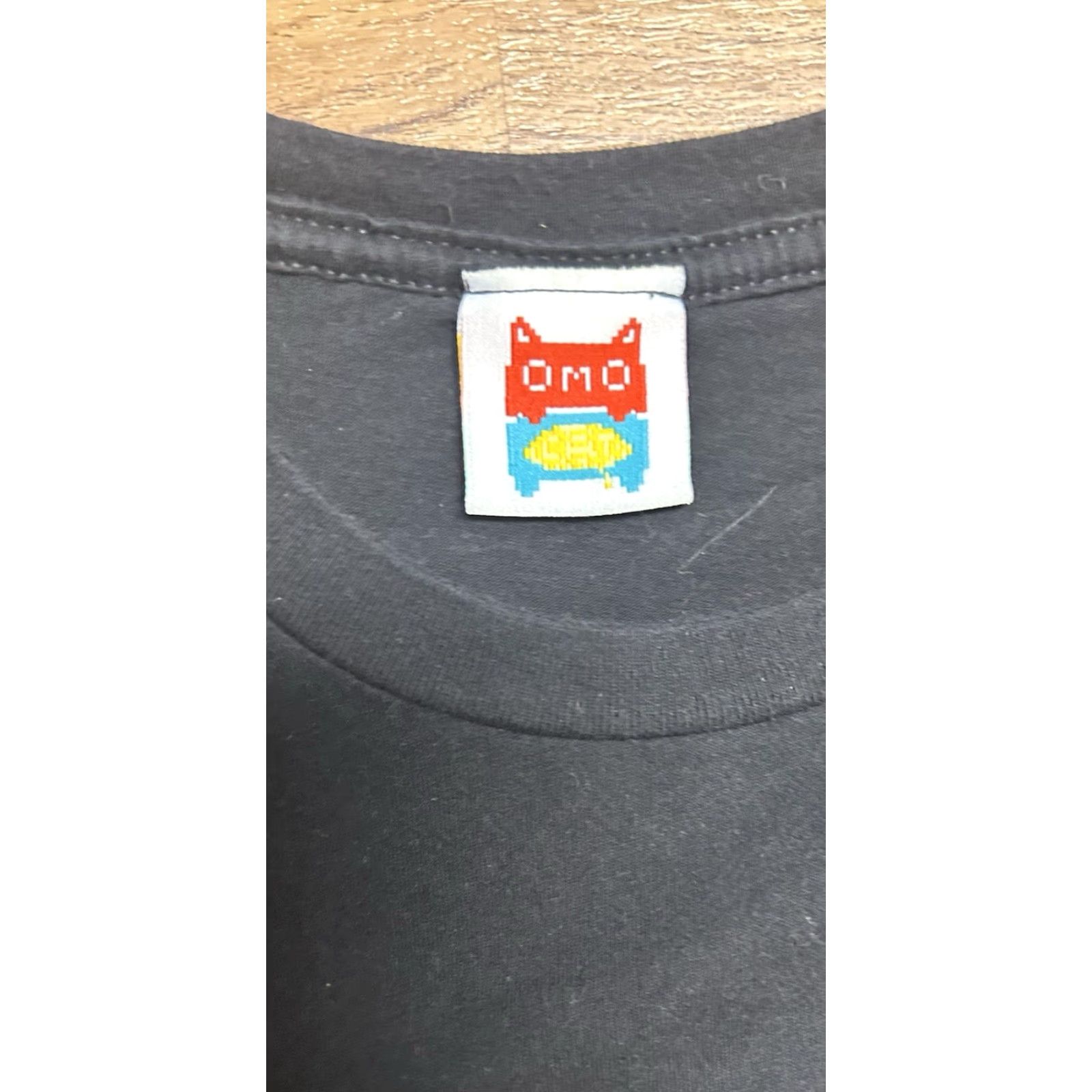 OMOCAT VINTAGE Crunchyroll OMOCAT Anime Girl Graphic T-Shirt Black Short Sleeve Mens Small Size US S / EU 44-46 / 1 - 7 Thumbnail