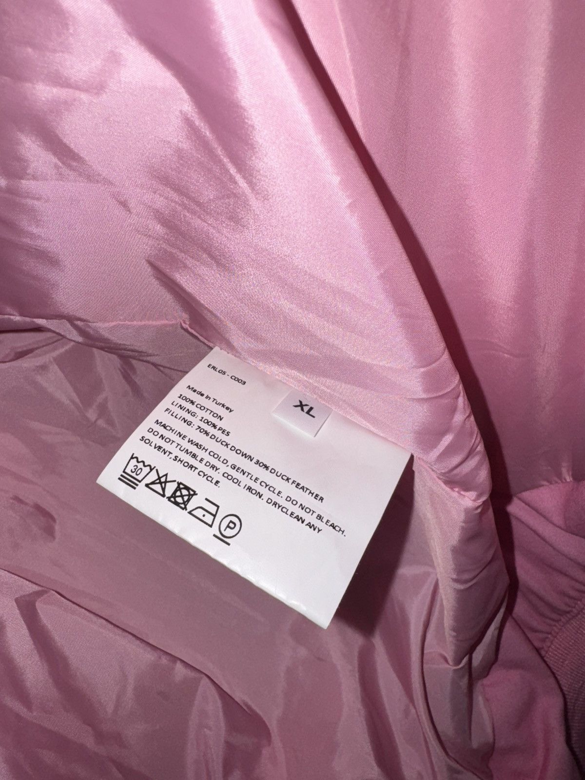 ERL ERL PINK SUNSET PUFFER JACKET SIZE XL Size US XL / EU 56 / 4 - 6 Thumbnail