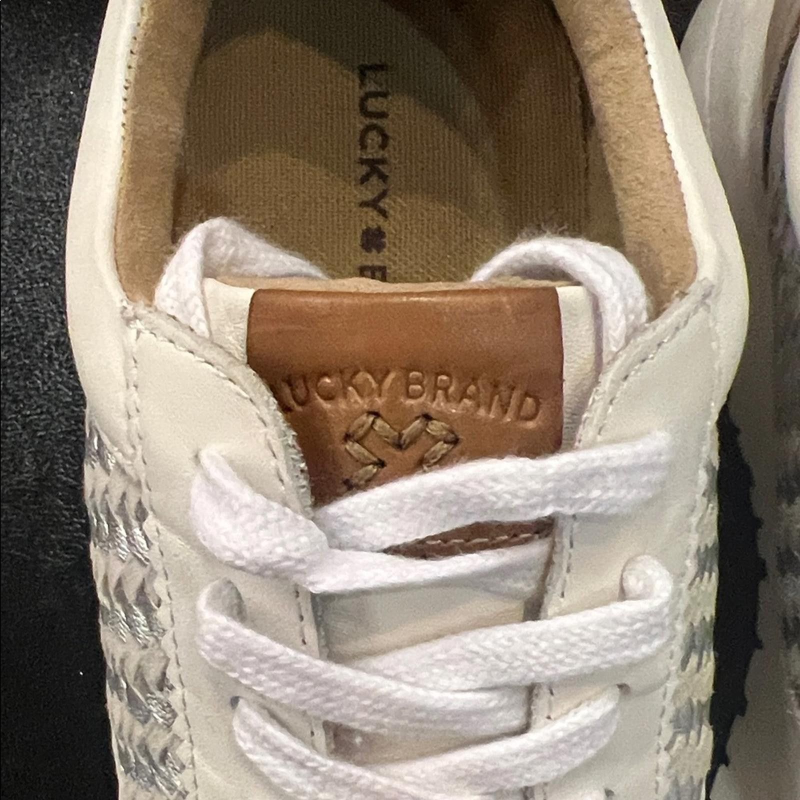 Lucky Brand Lucky Brand White and Gray Woven Sneakers Size US 9 / IT 39 - 4 Thumbnail