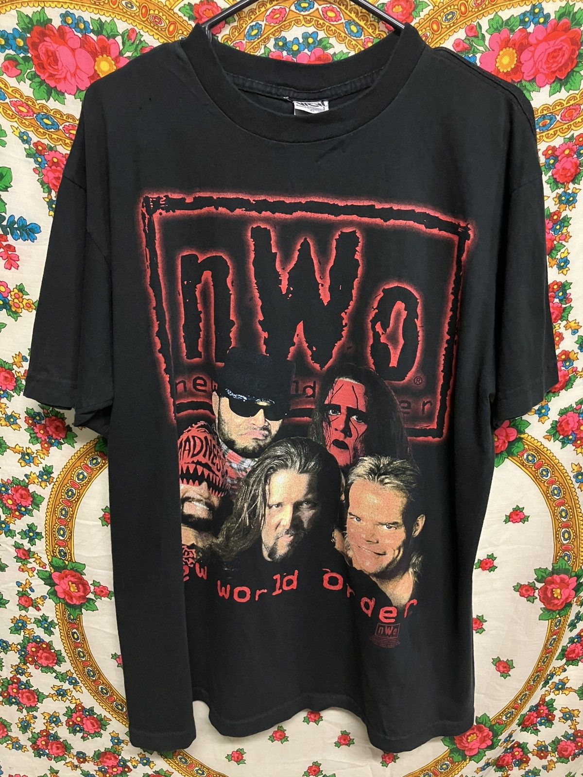 NWO selling WCW Wolfpack Red Black Jersey Youth Medium 12/14 1997 VTG Rare Wrestling wwe