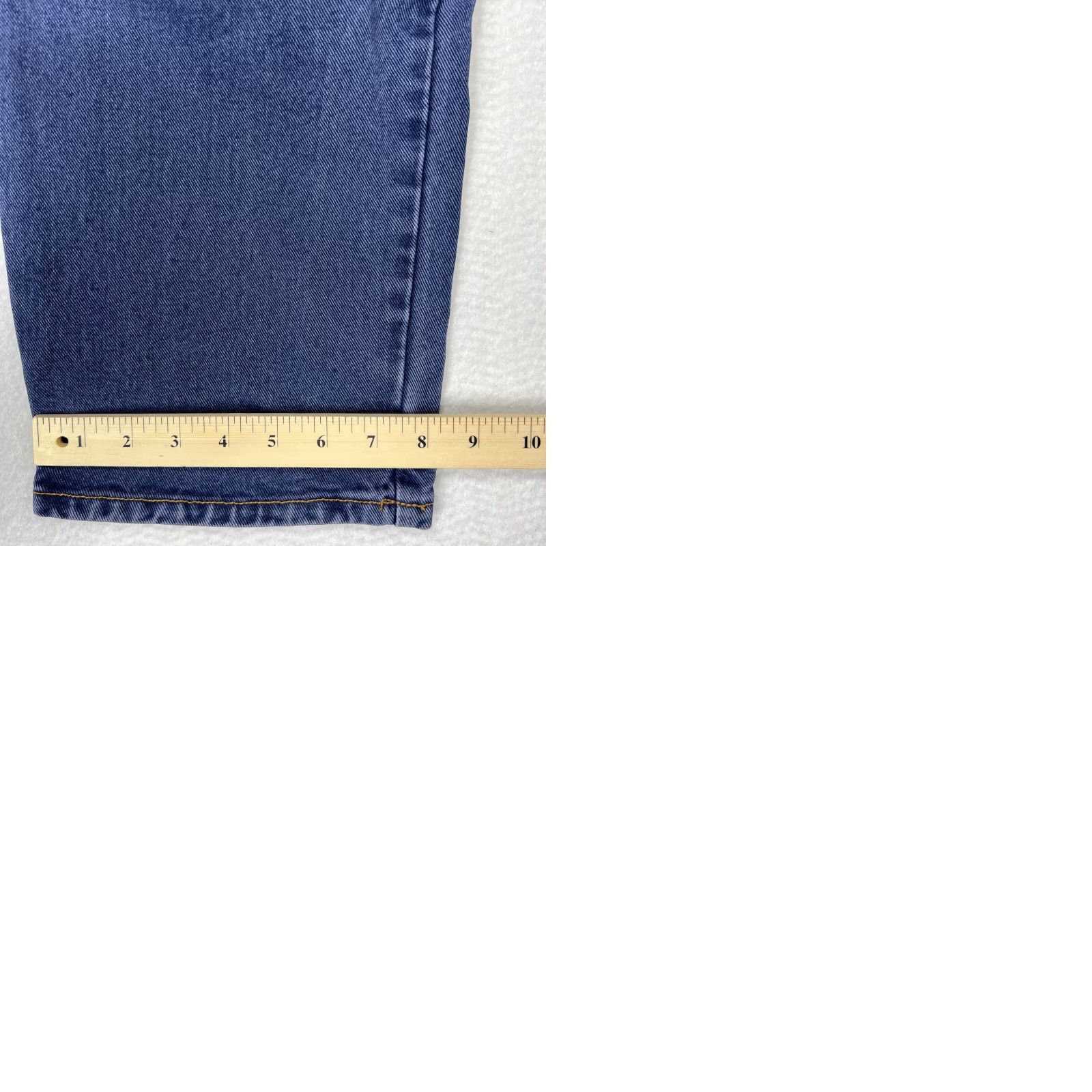 Vintage VINTAGE B.U.M. Equipment Jeans Men’s 38 x 33 Blue Denim Baggy Medium Wash Jeans Mens 90s Style Standards Size US 38 / EU 54 - 9 Thumbnail